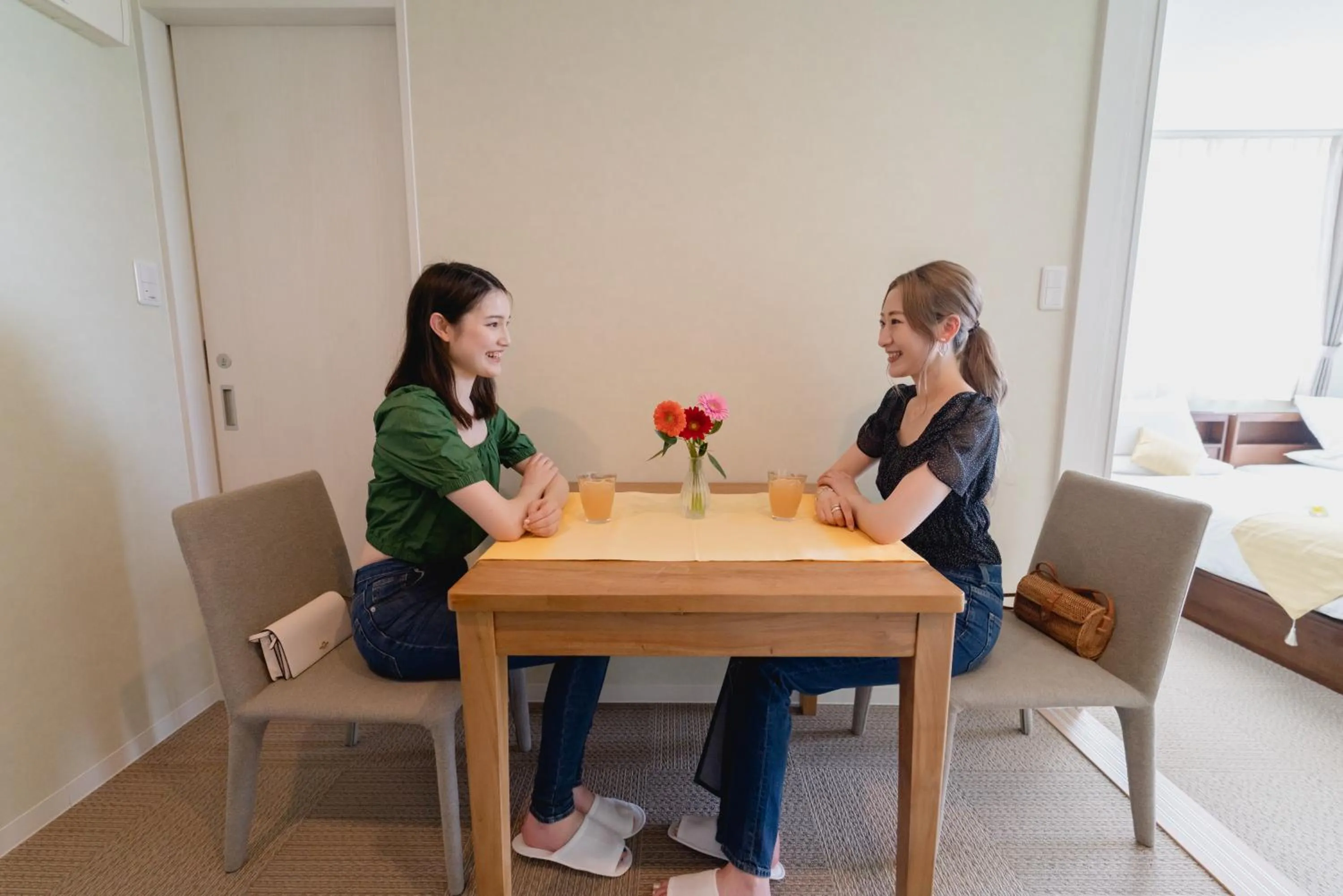 Seating area in Ecot Shimozato 2