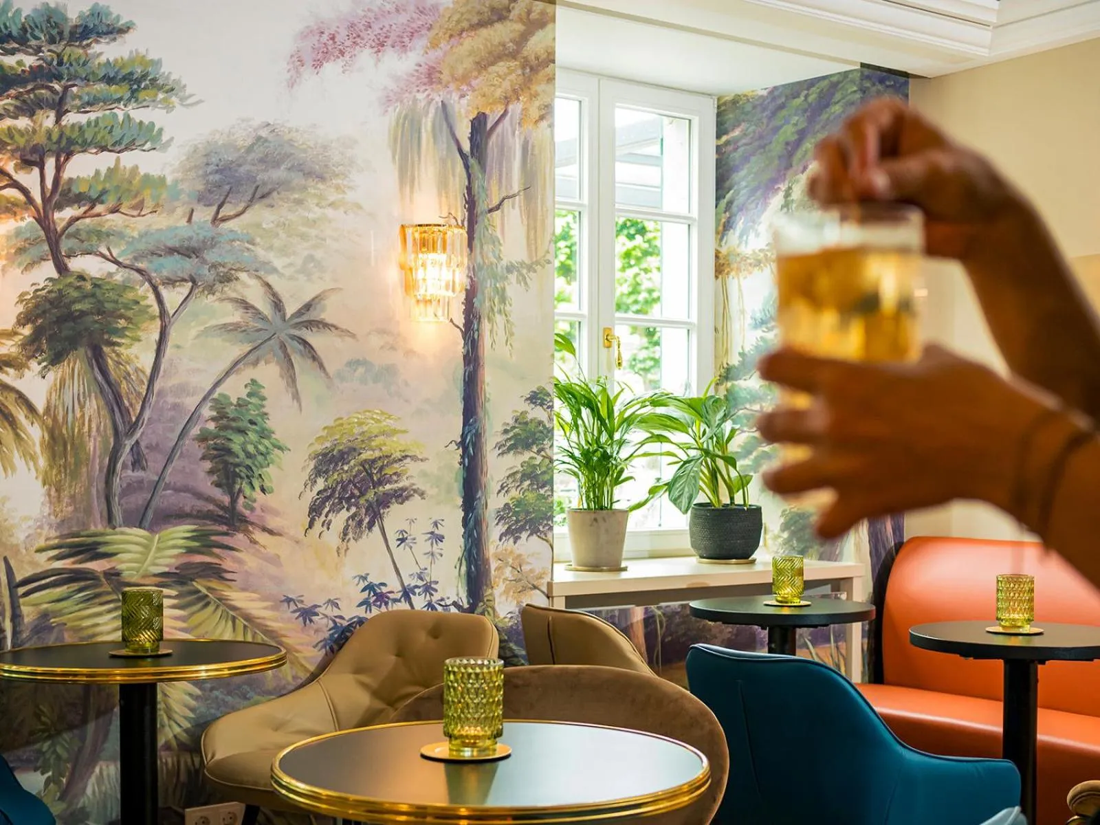 Drinks in Romantik Hotel-Restaurant Altenberger Hof