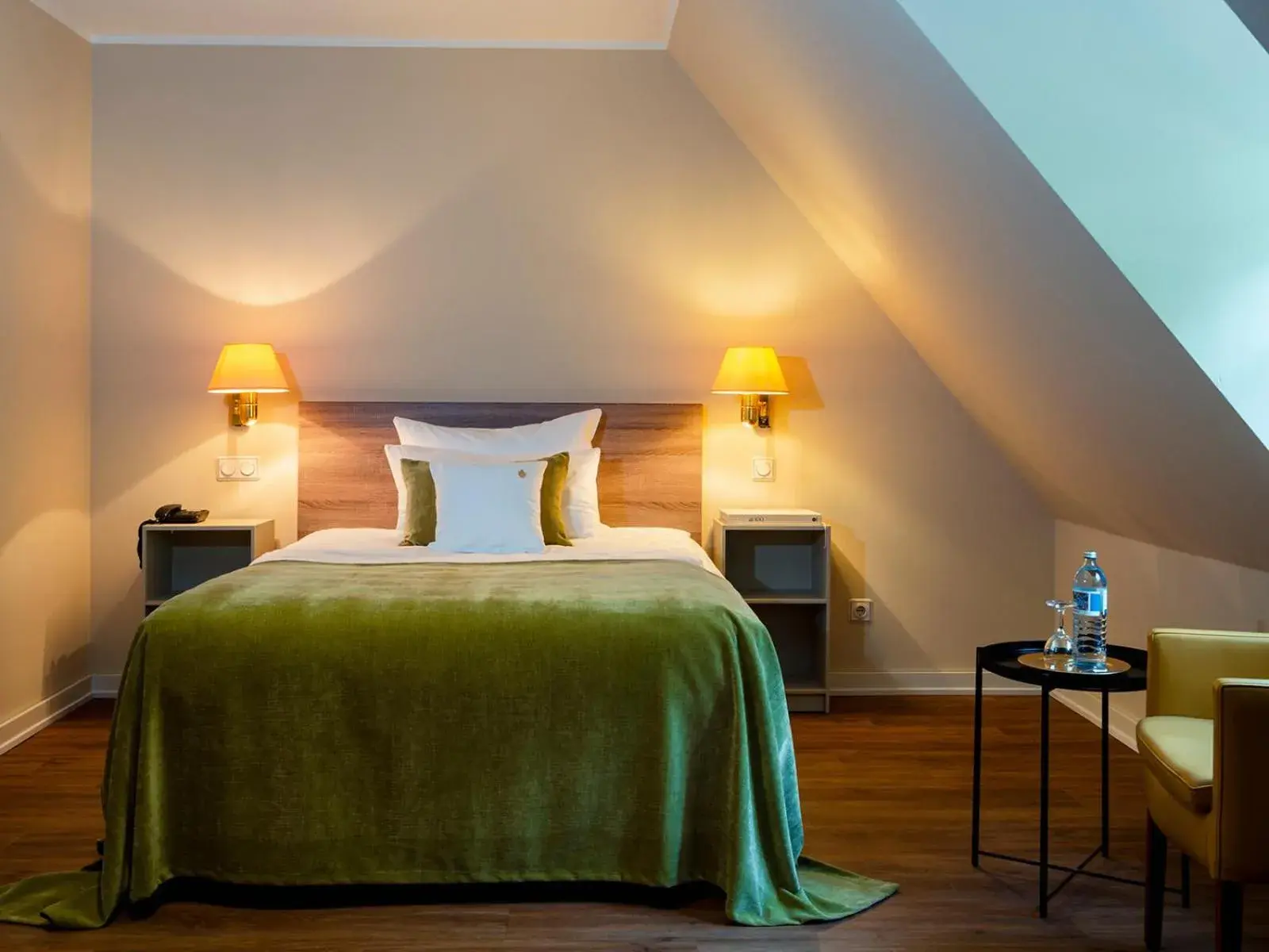 Single Room in Romantik Hotel-Restaurant Altenberger Hof Single Room in Romantik Hotel-Restaurant Altenberger Hof