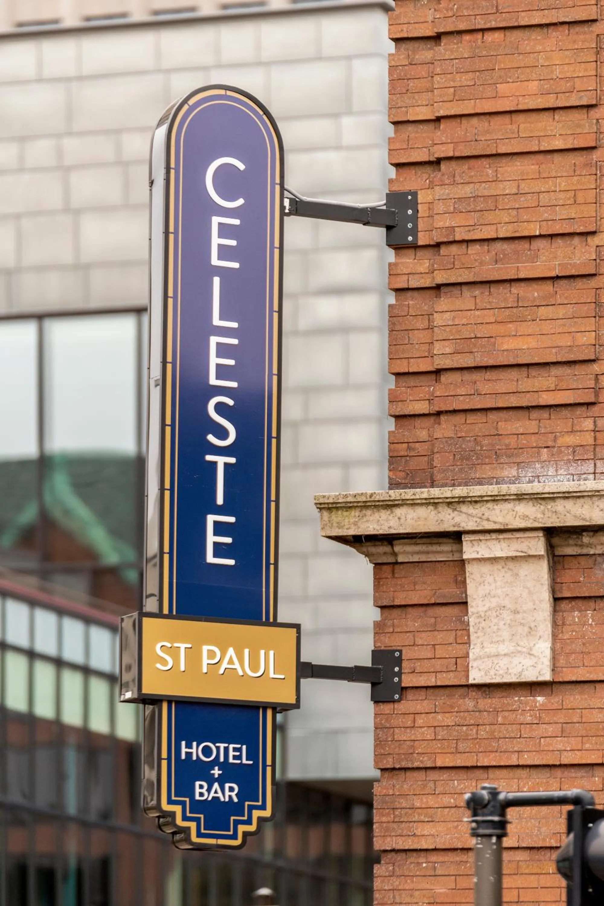 Property building in Celeste of St Paul