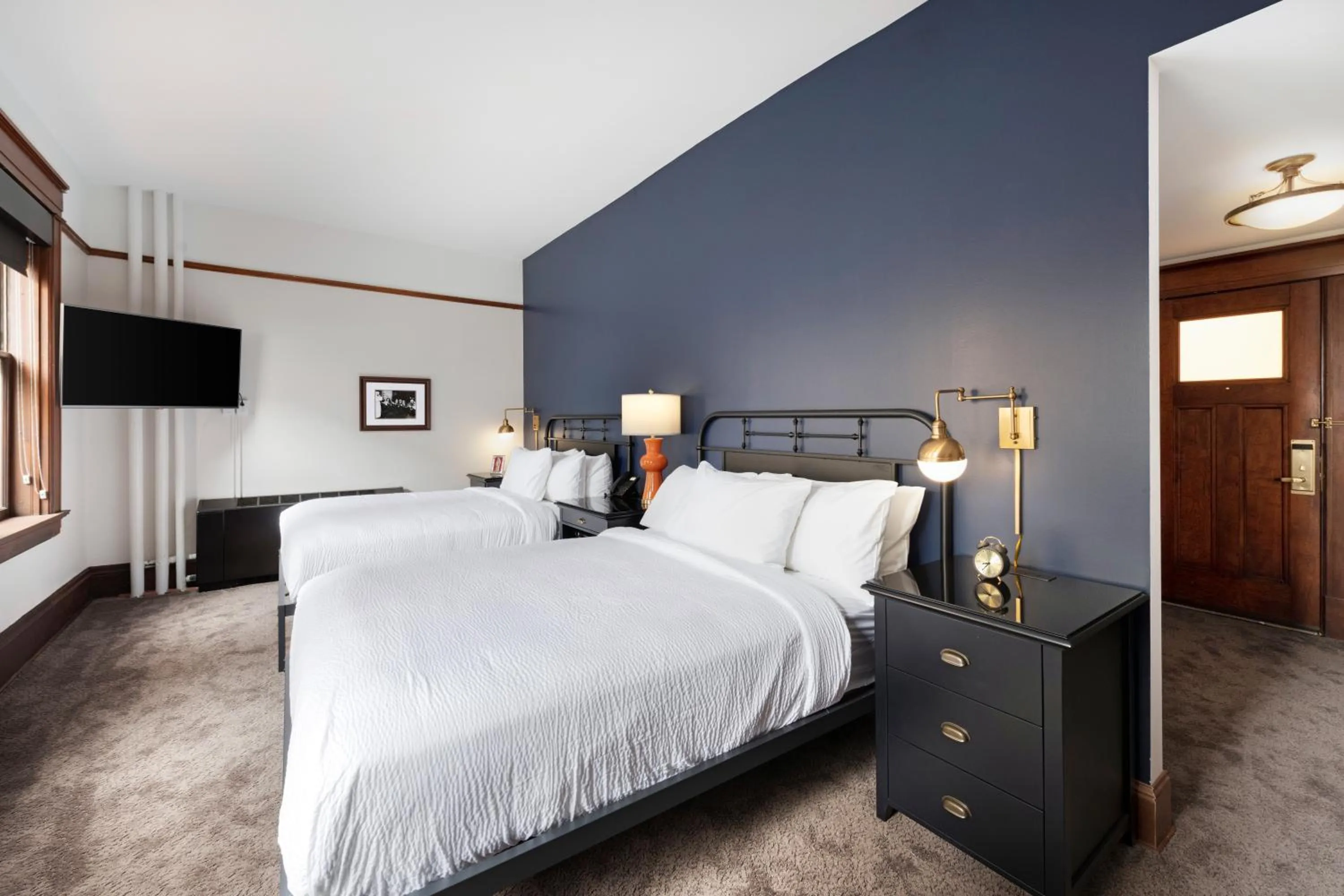 Bed in Celeste of St Paul