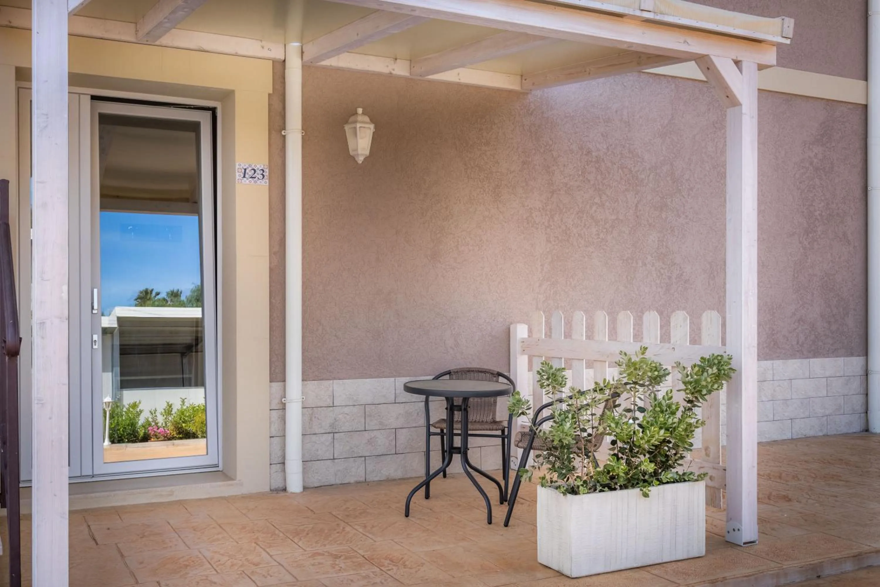 Patio in Tramonto Ibleo Resort