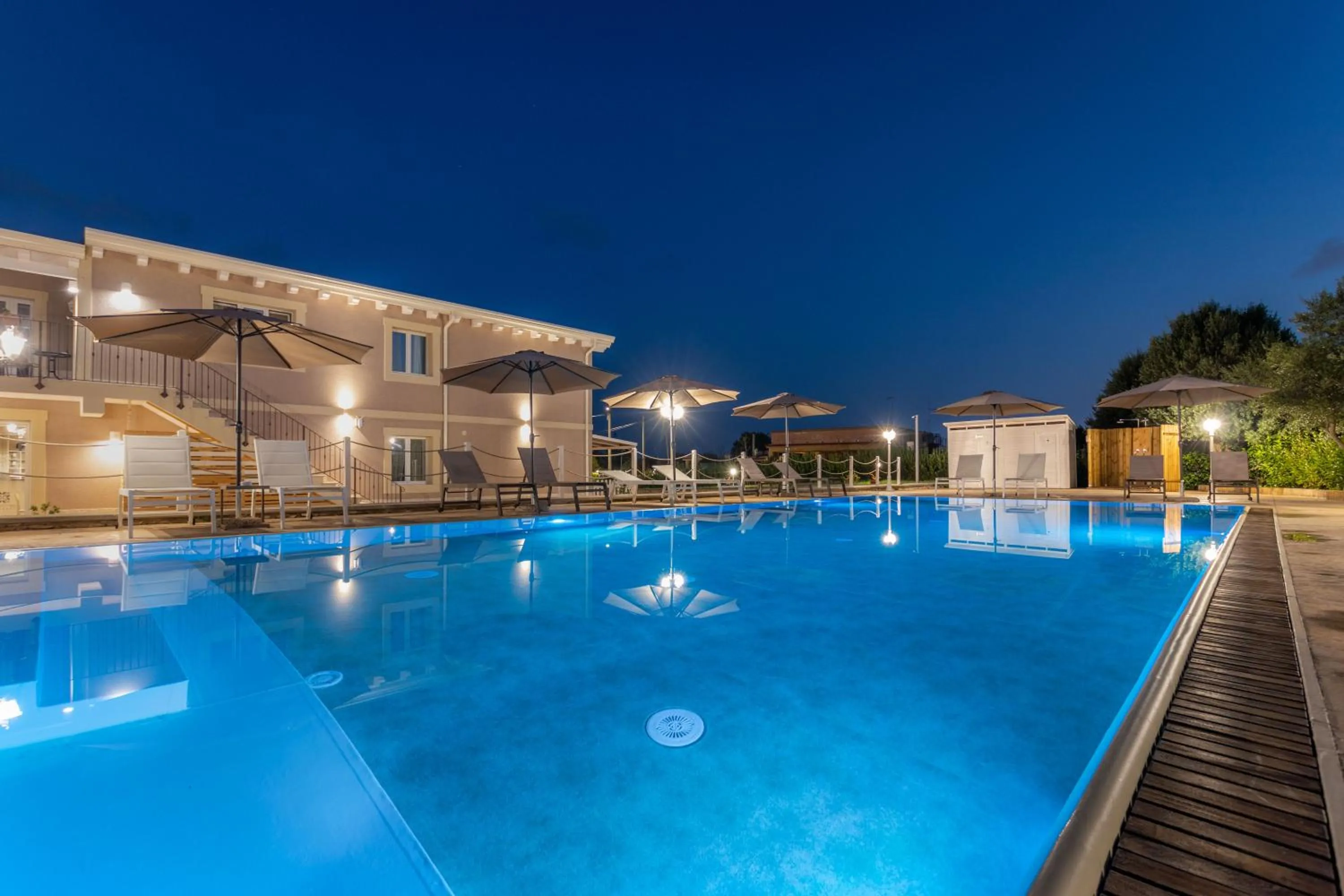 Swimming pool in Tramonto Ibleo Resort