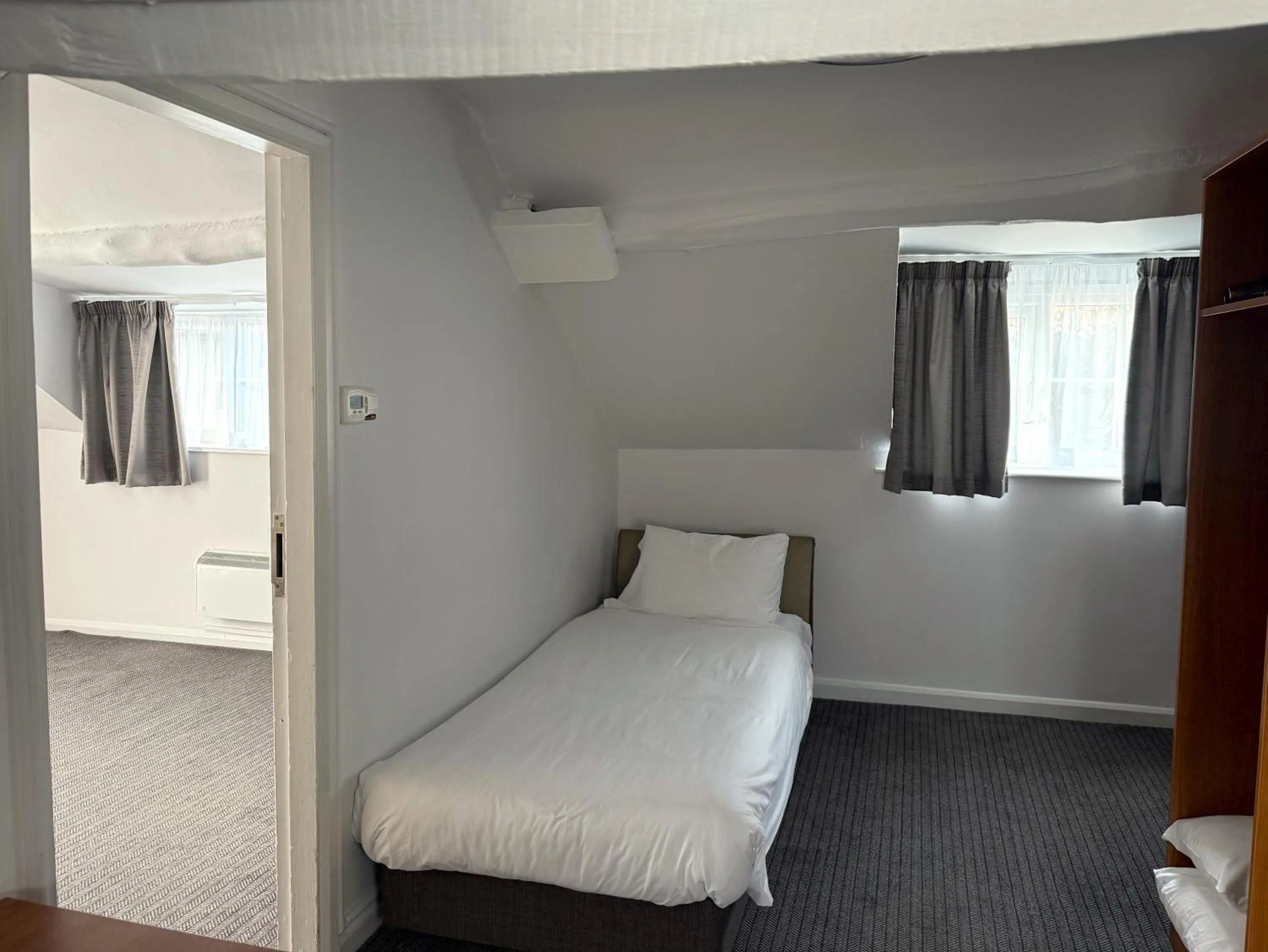 Family, Bed in The Bowman by Greene King Inns