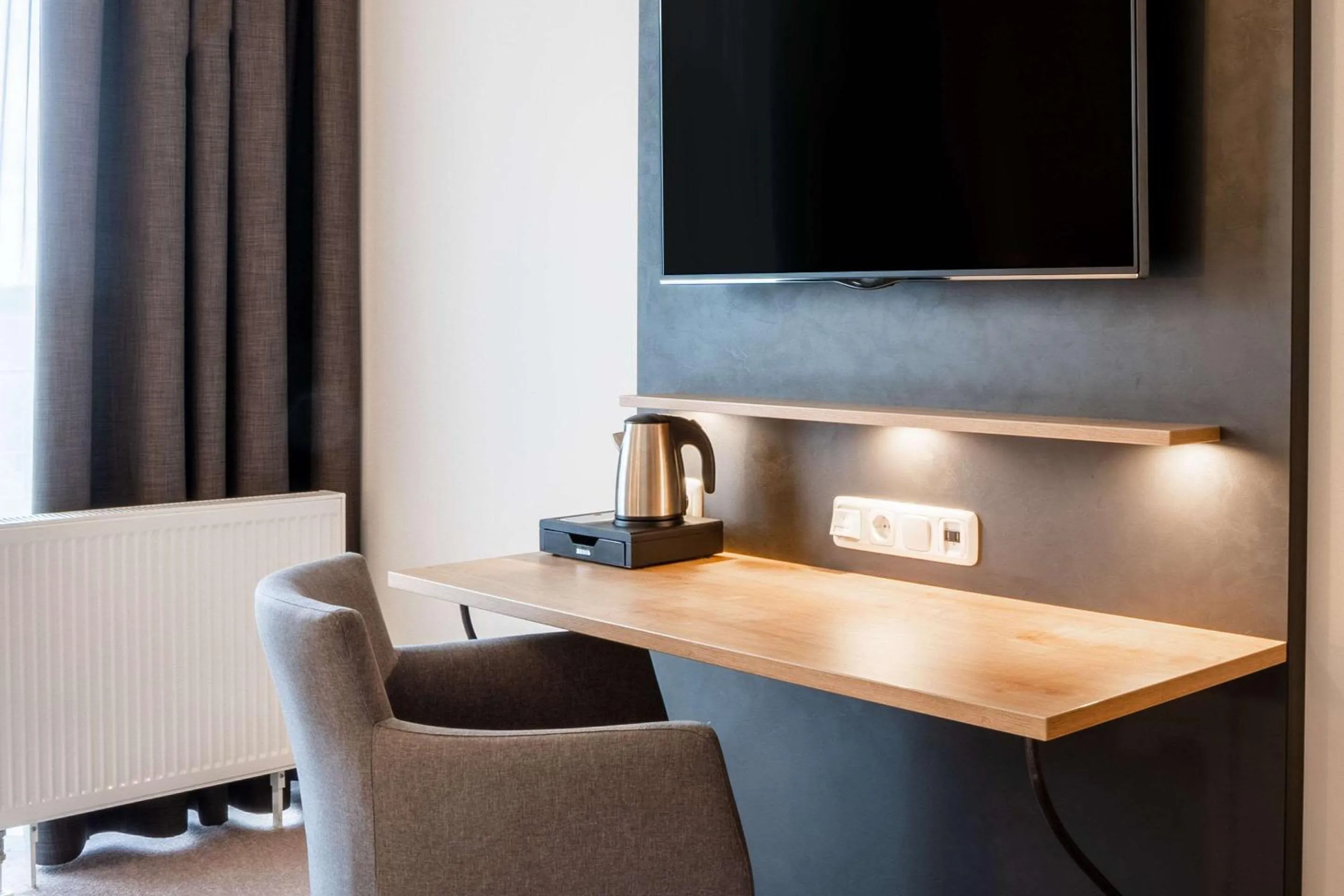 Photo of the whole room in MEAT UND STAY Hotel