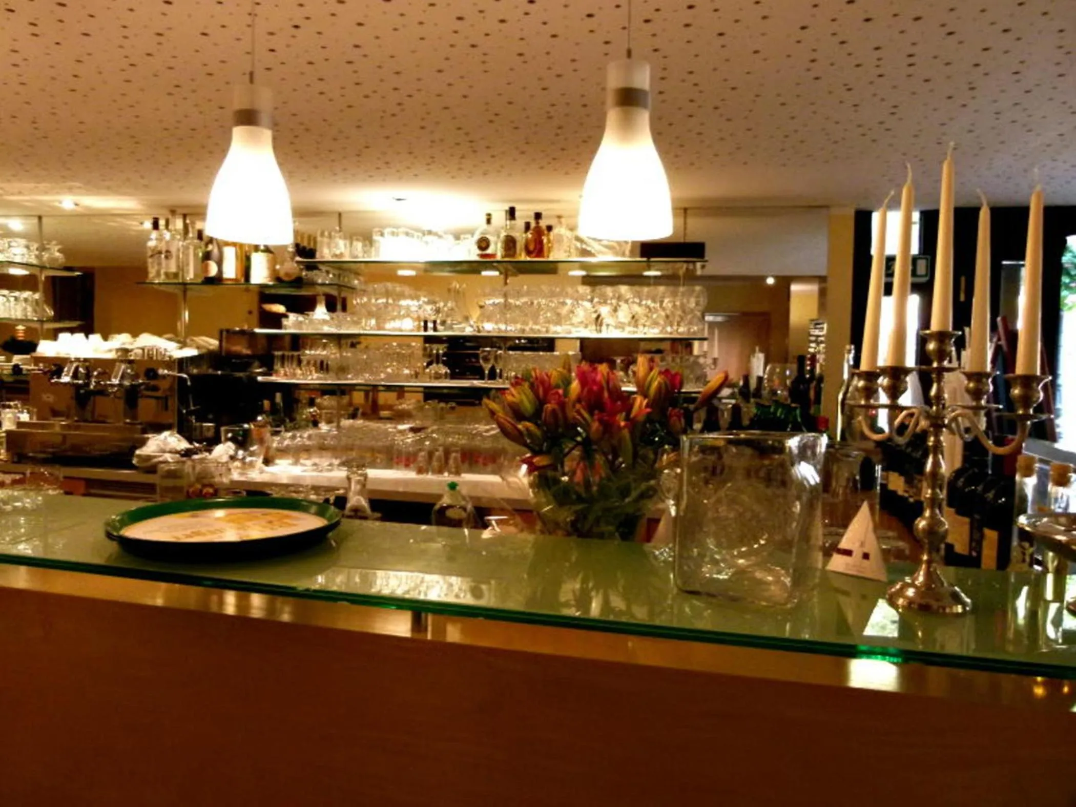 Restaurant/places to eat in Hotel Markt3
