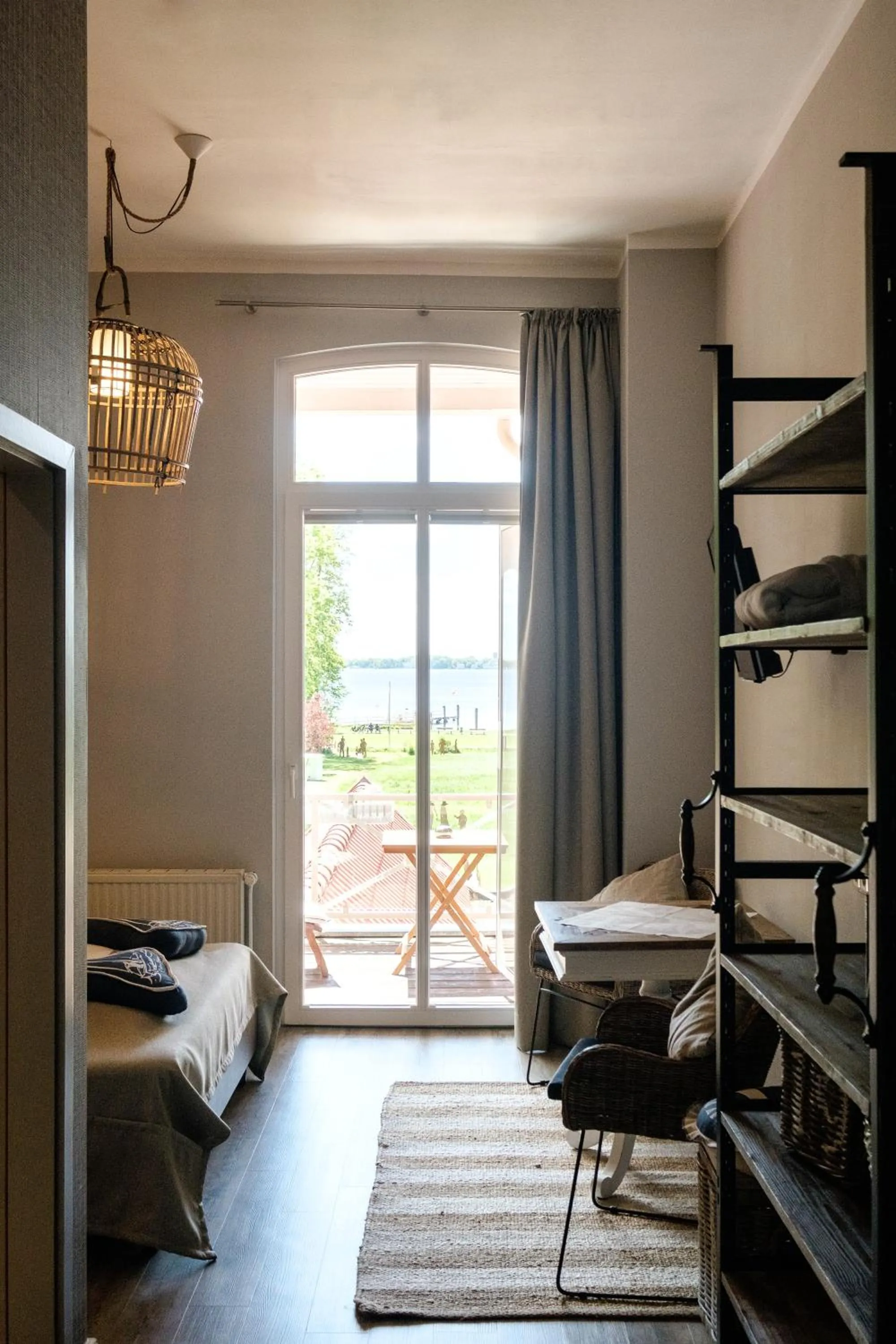 Balcony/Terrace, Bed in Das 53°Hotel