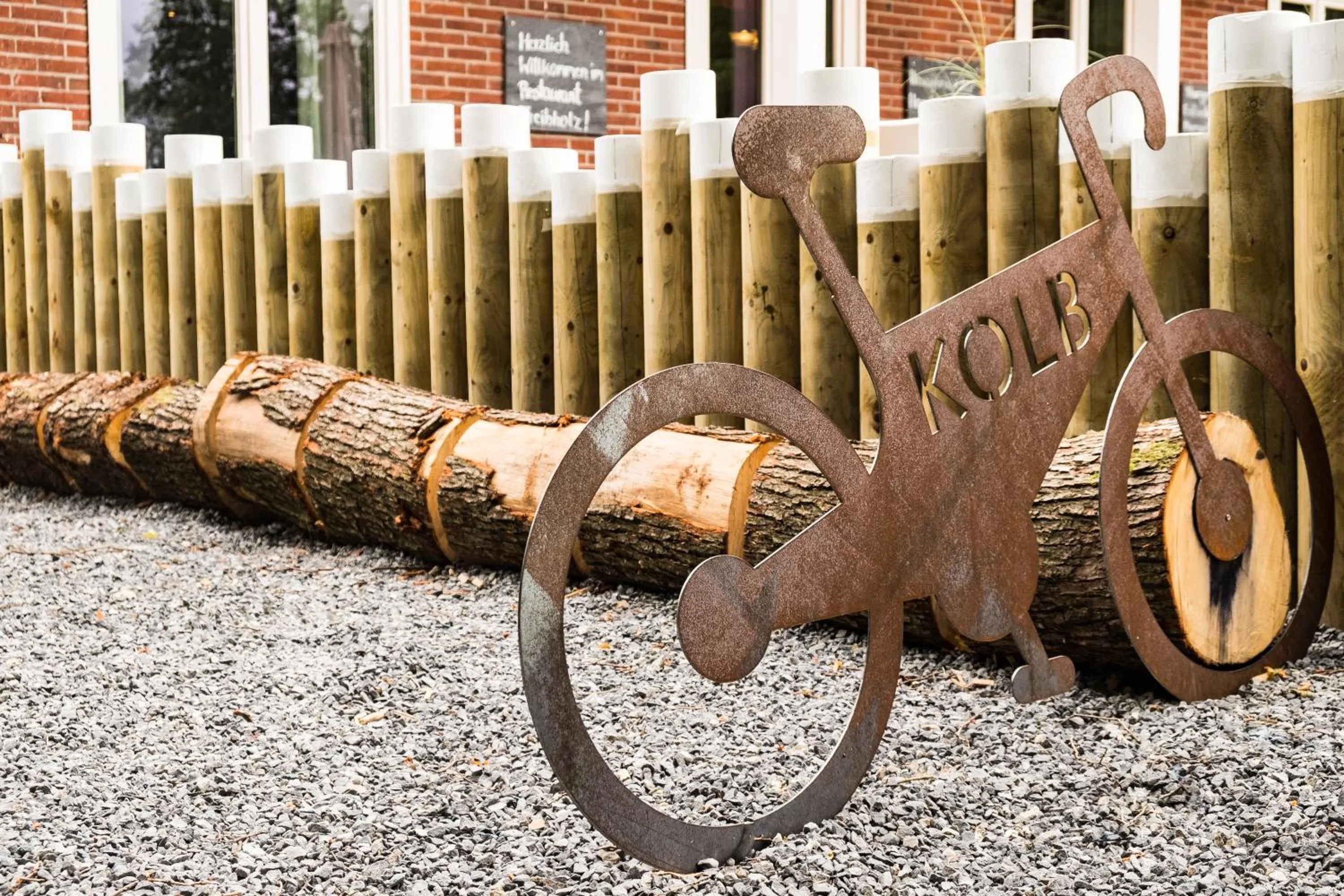 Cycling in Das 53°Hotel