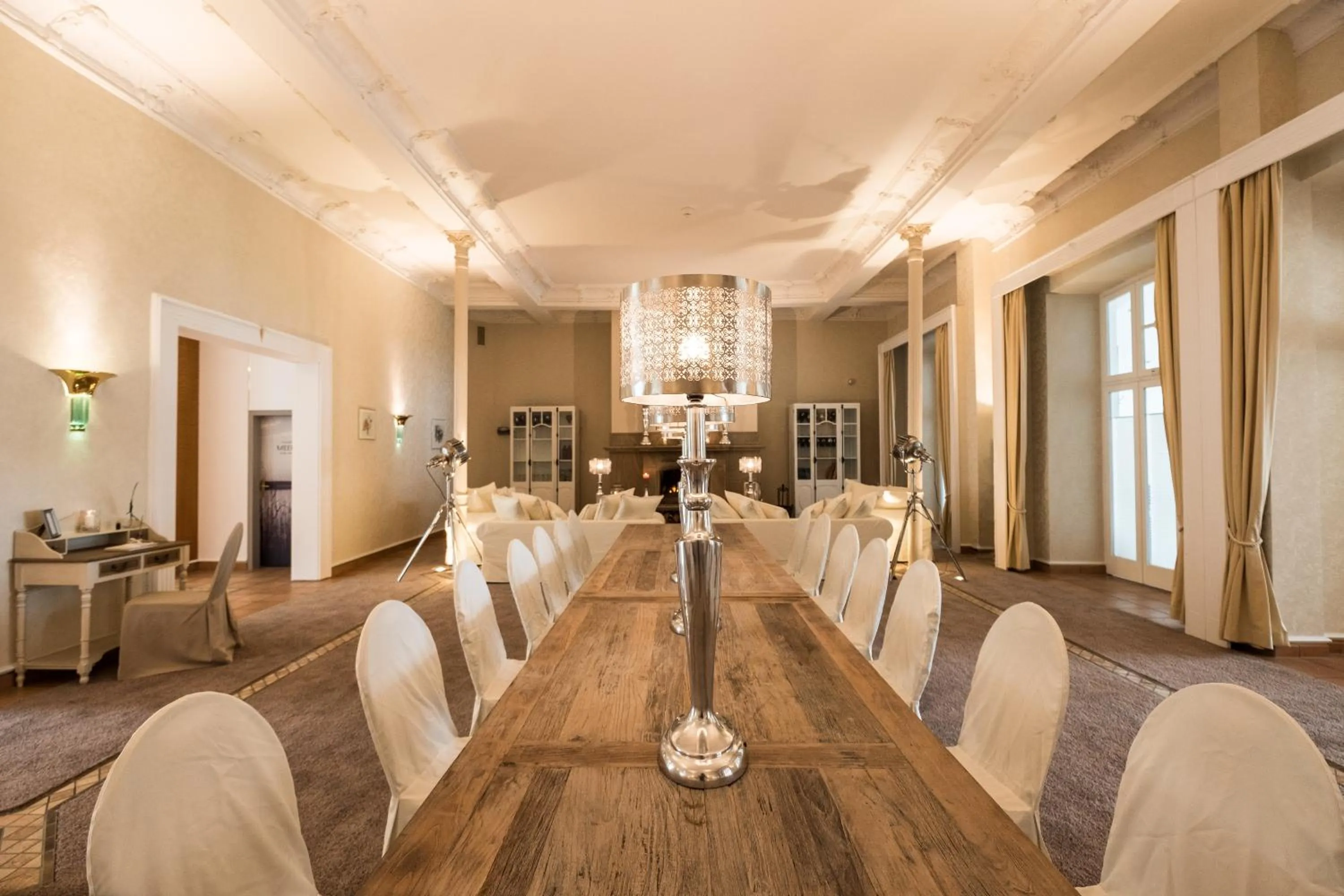 Lobby or reception in Das 53°Hotel