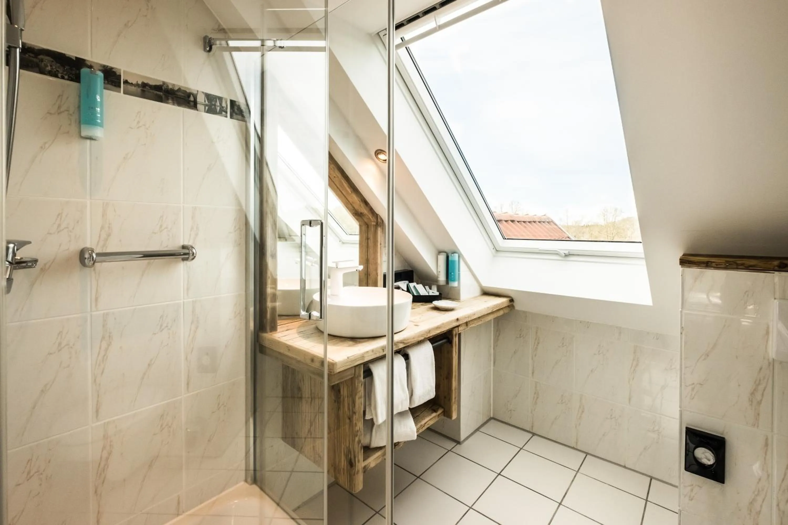 Photo of the whole room in Das 53°Hotel