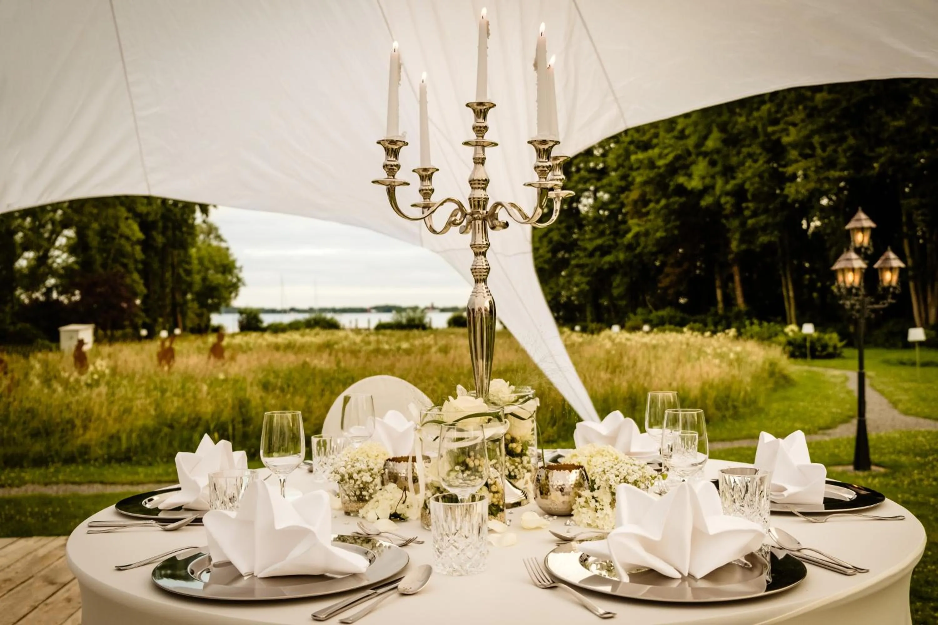 Banquet/Function facilities in Das 53°Hotel