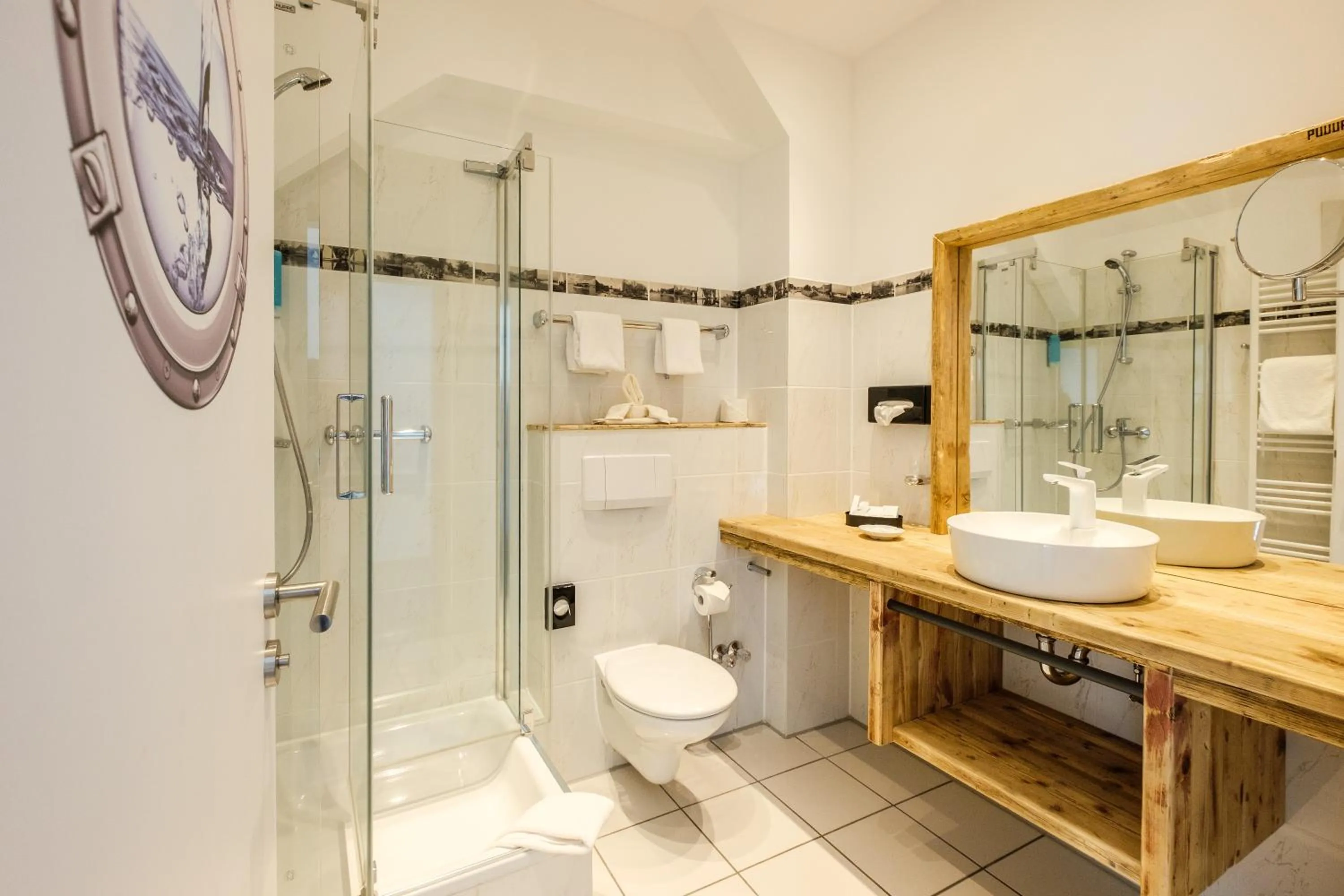 Photo of the whole room in Das 53°Hotel