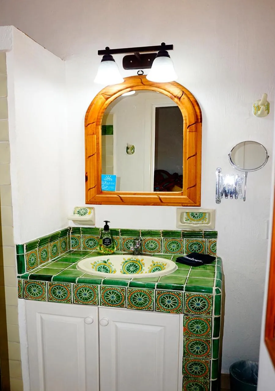 Bathroom in Casa del Sol Inn