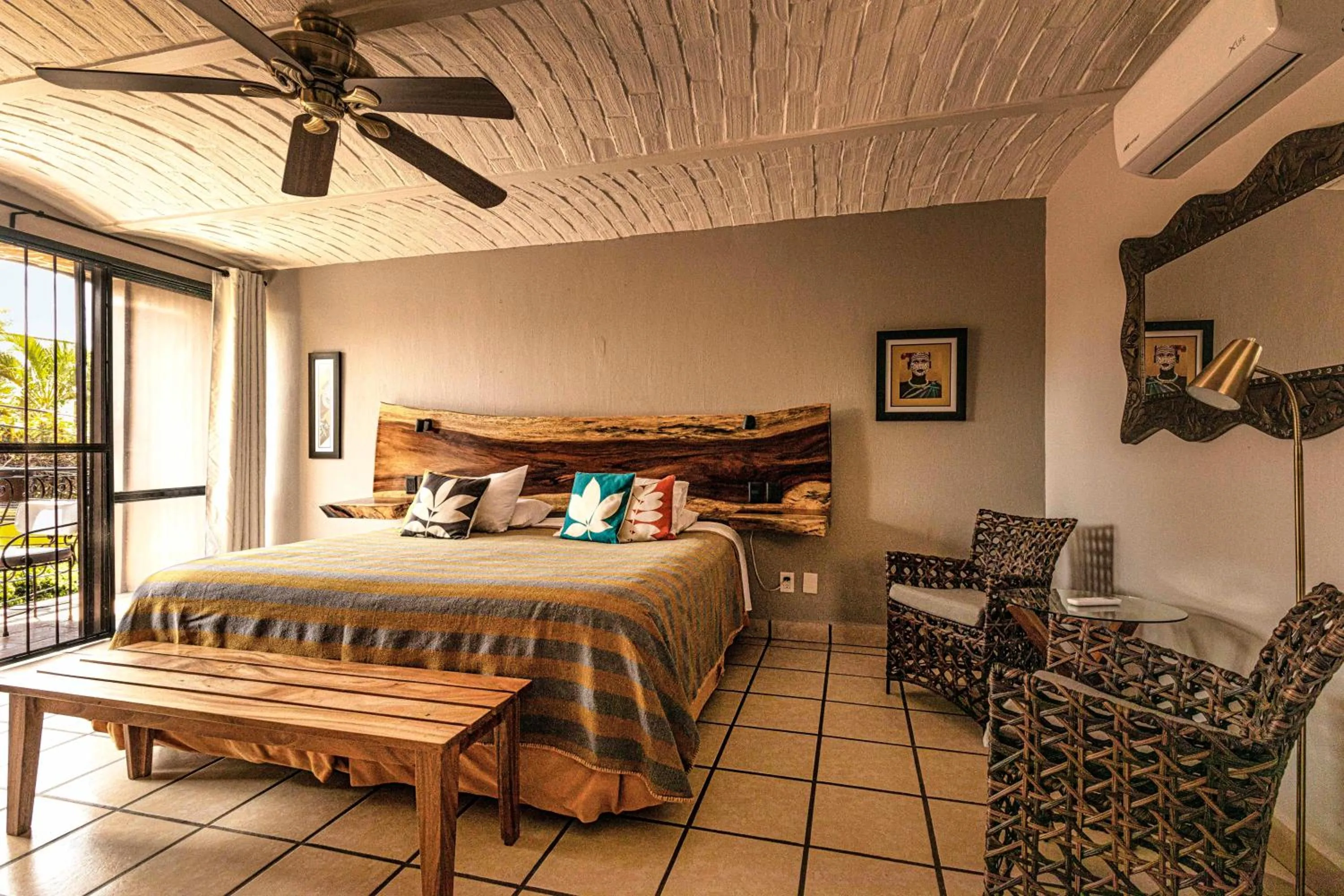 Bedroom, Bed in Casa del Sol Inn