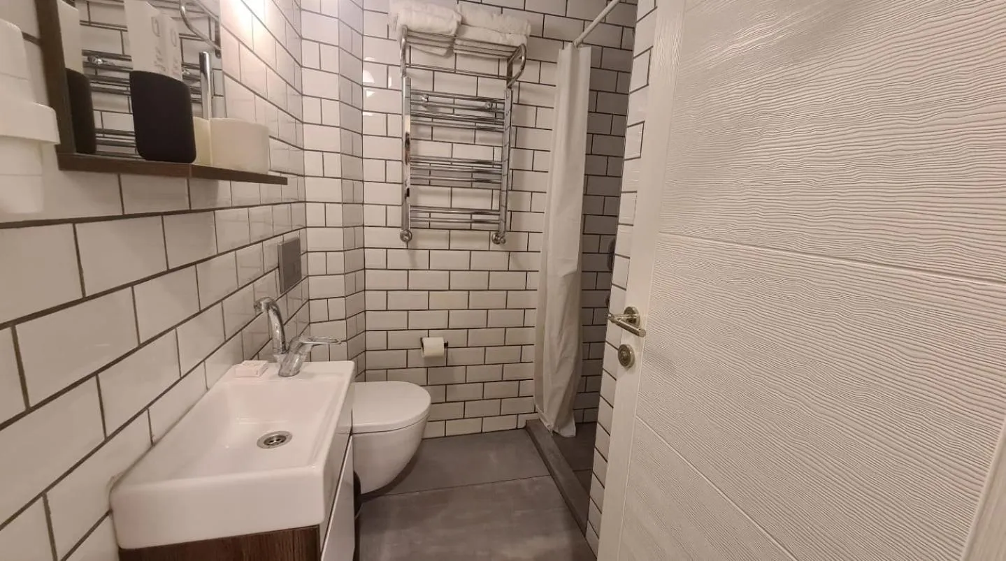 Bathroom in Polonezköy Country Club & Accommodation in the Wildlife Park!