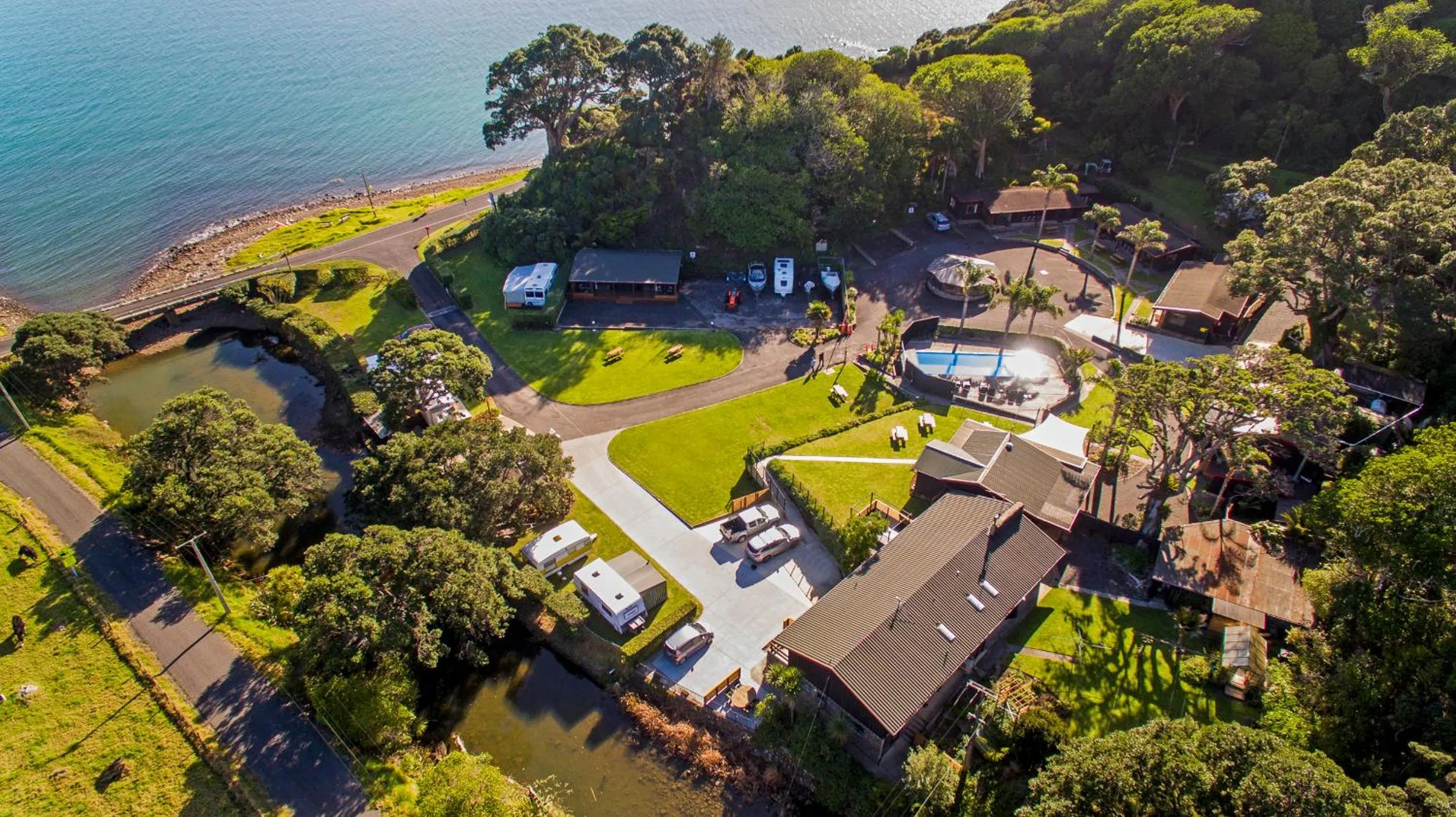 Bird's eye view in Anglers Lodge