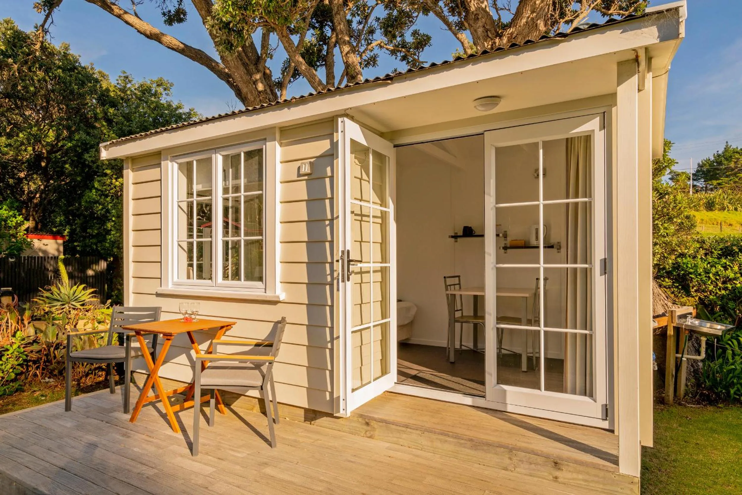 Patio in Anglers Lodge