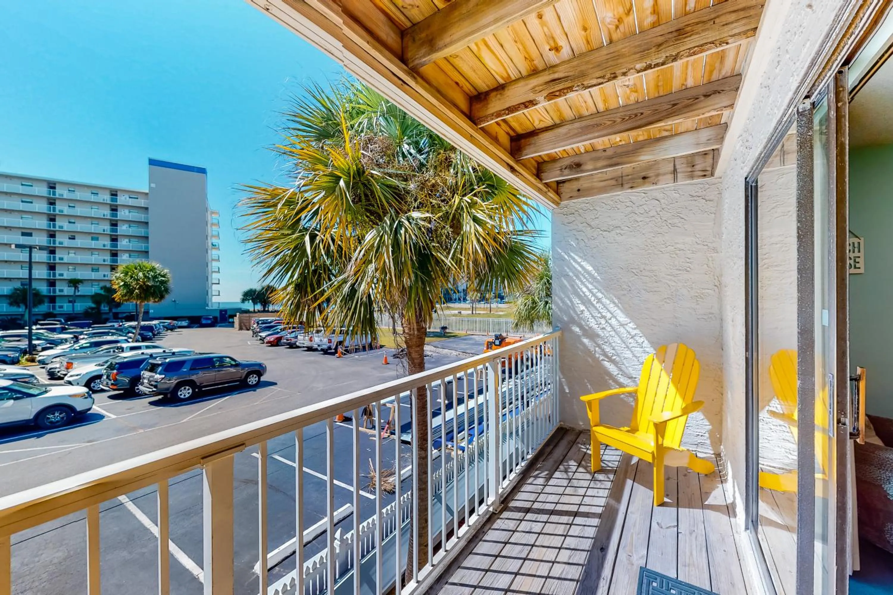 Seaside Beach & Racquet Club 2204