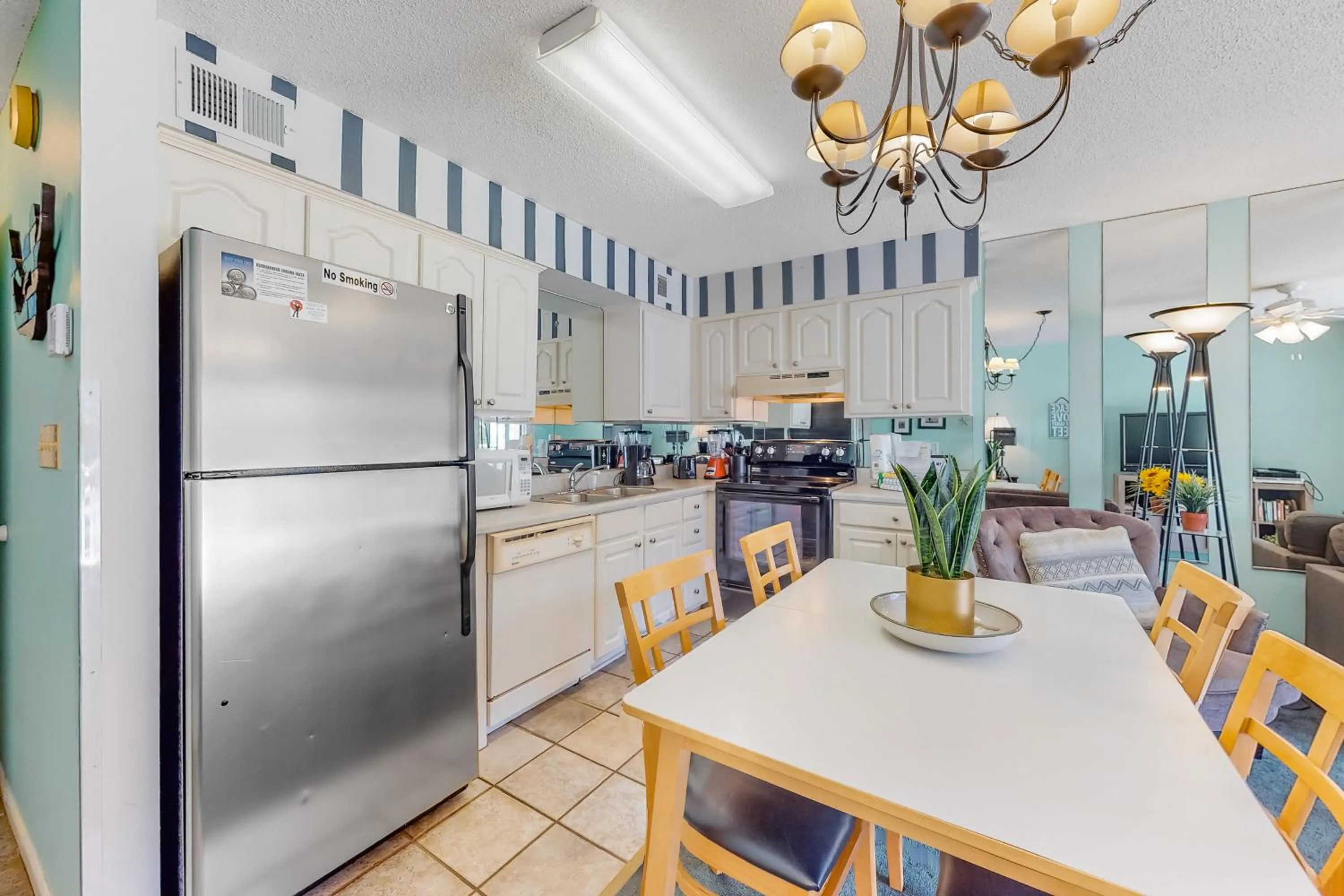 Seaside Beach & Racquet Club 2204