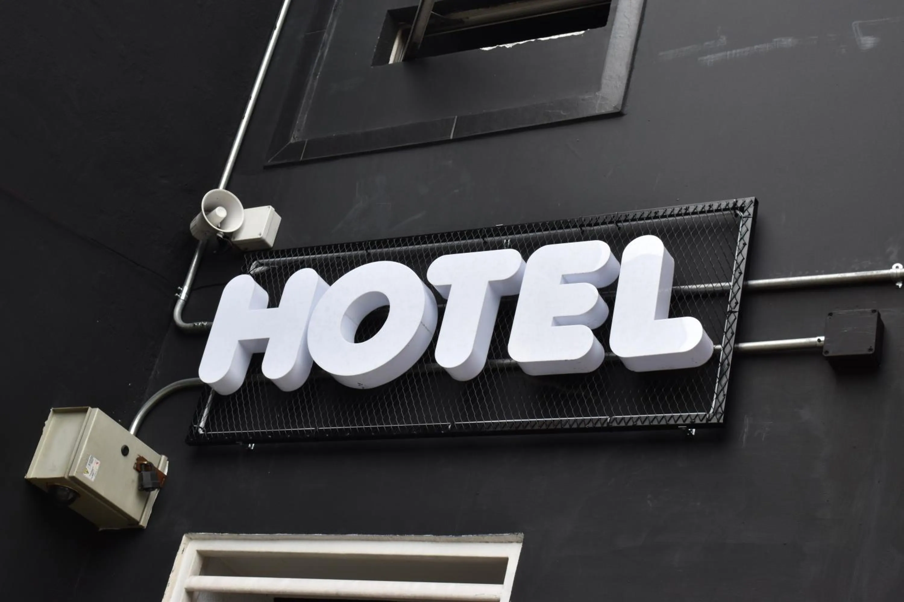 Facade/entrance in DAM Hotel Pereira