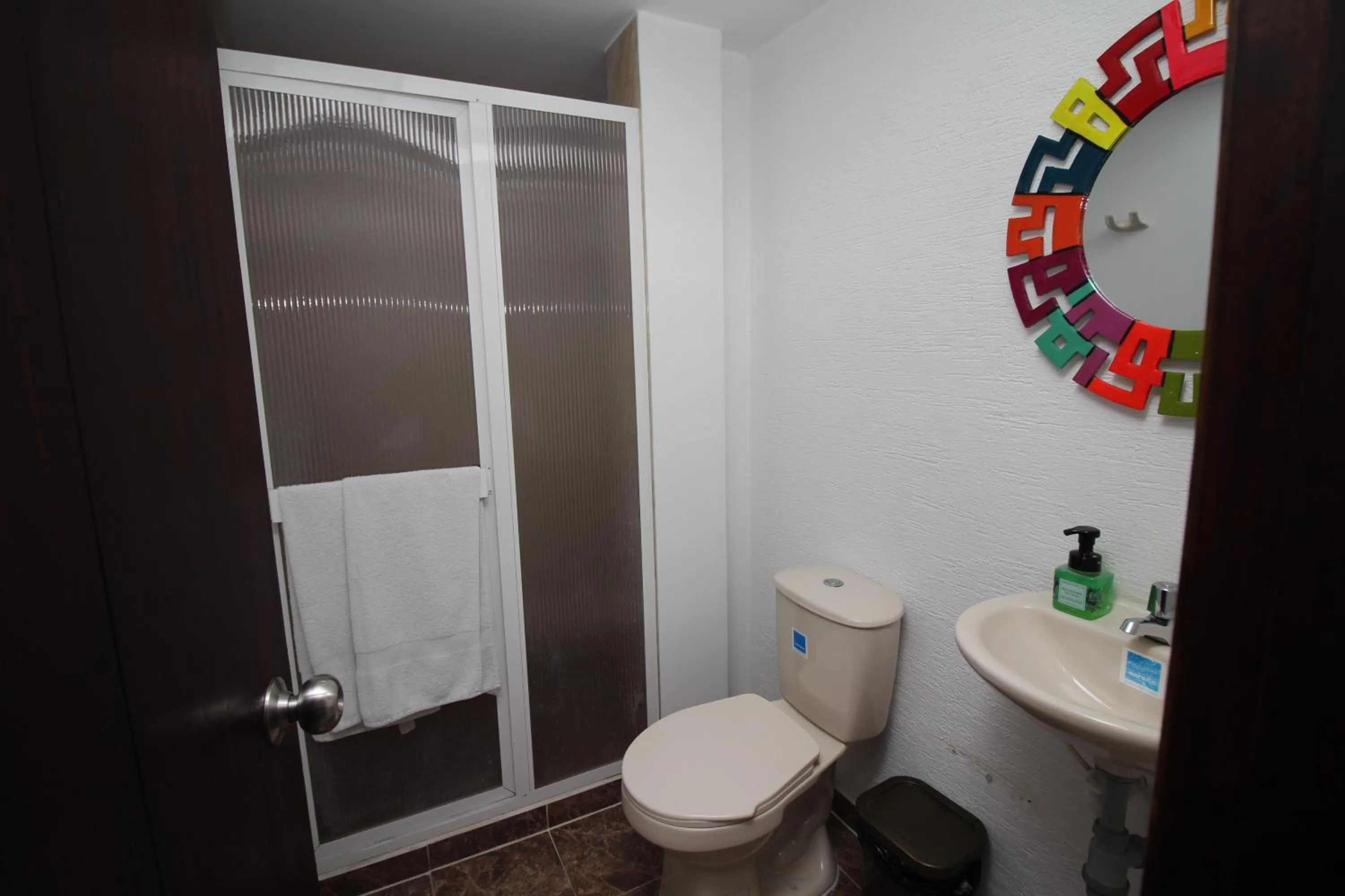 Shower in DAM Hotel Pereira