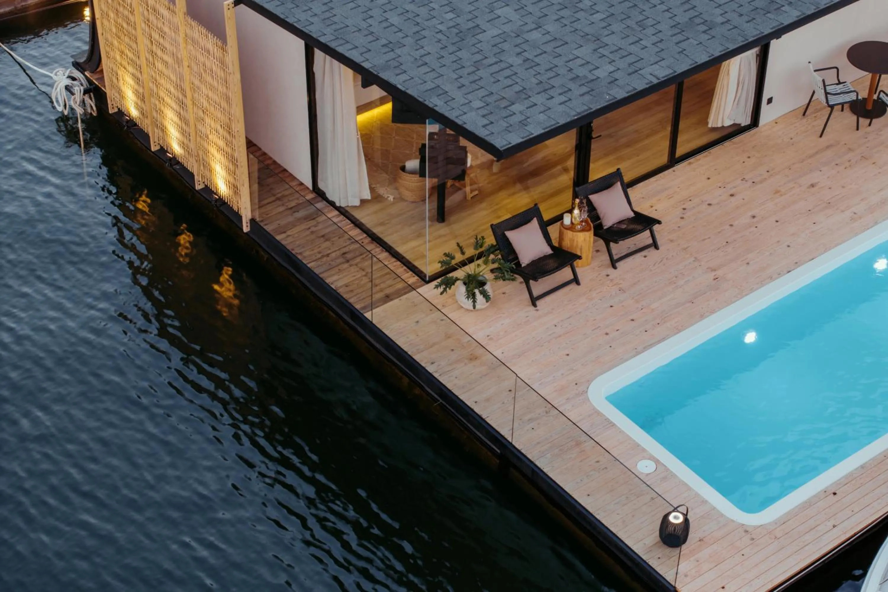 Balcony/Terrace in Z9 Resort