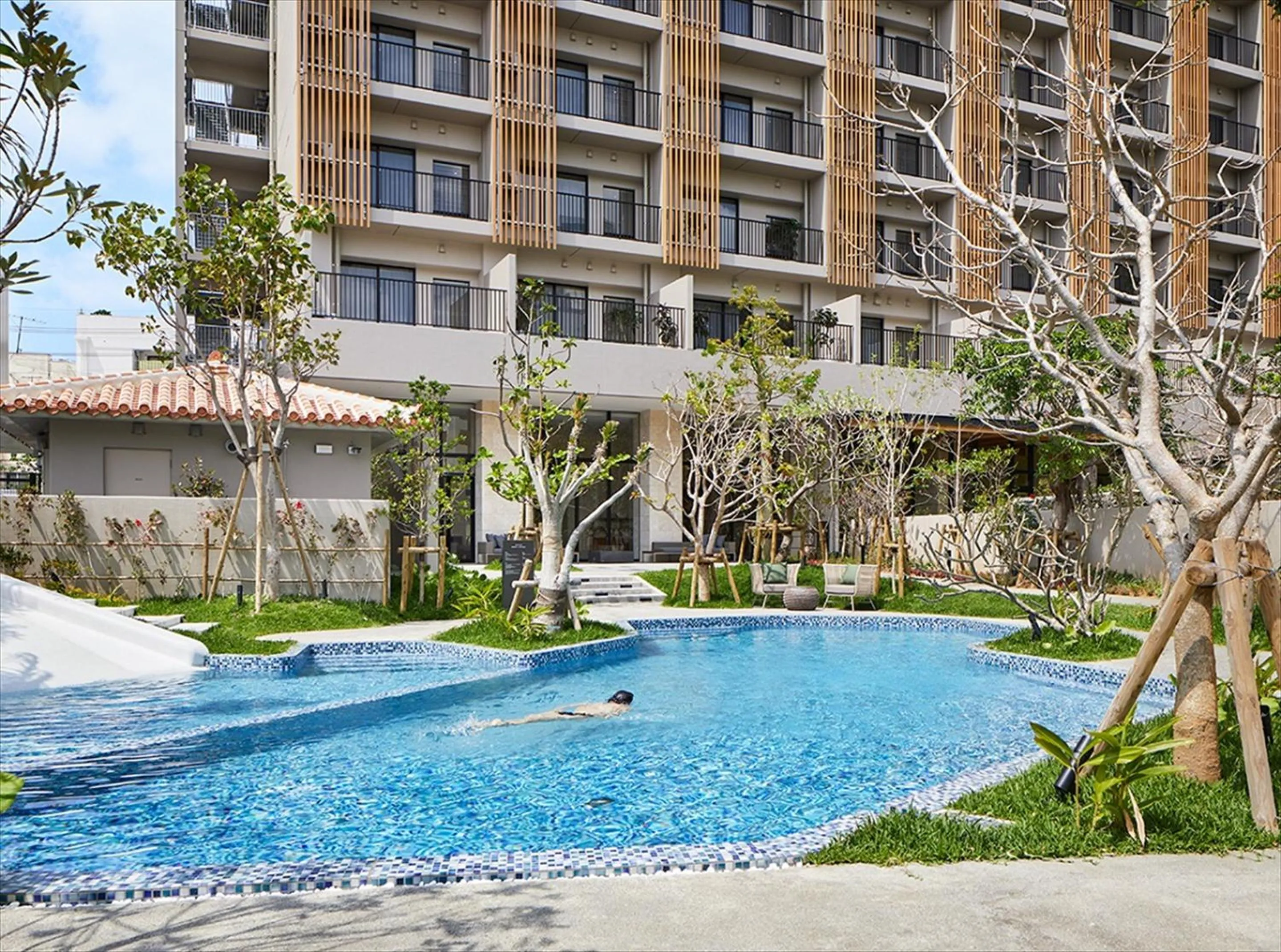 Swimming pool in HOTEL STRATA NAHA