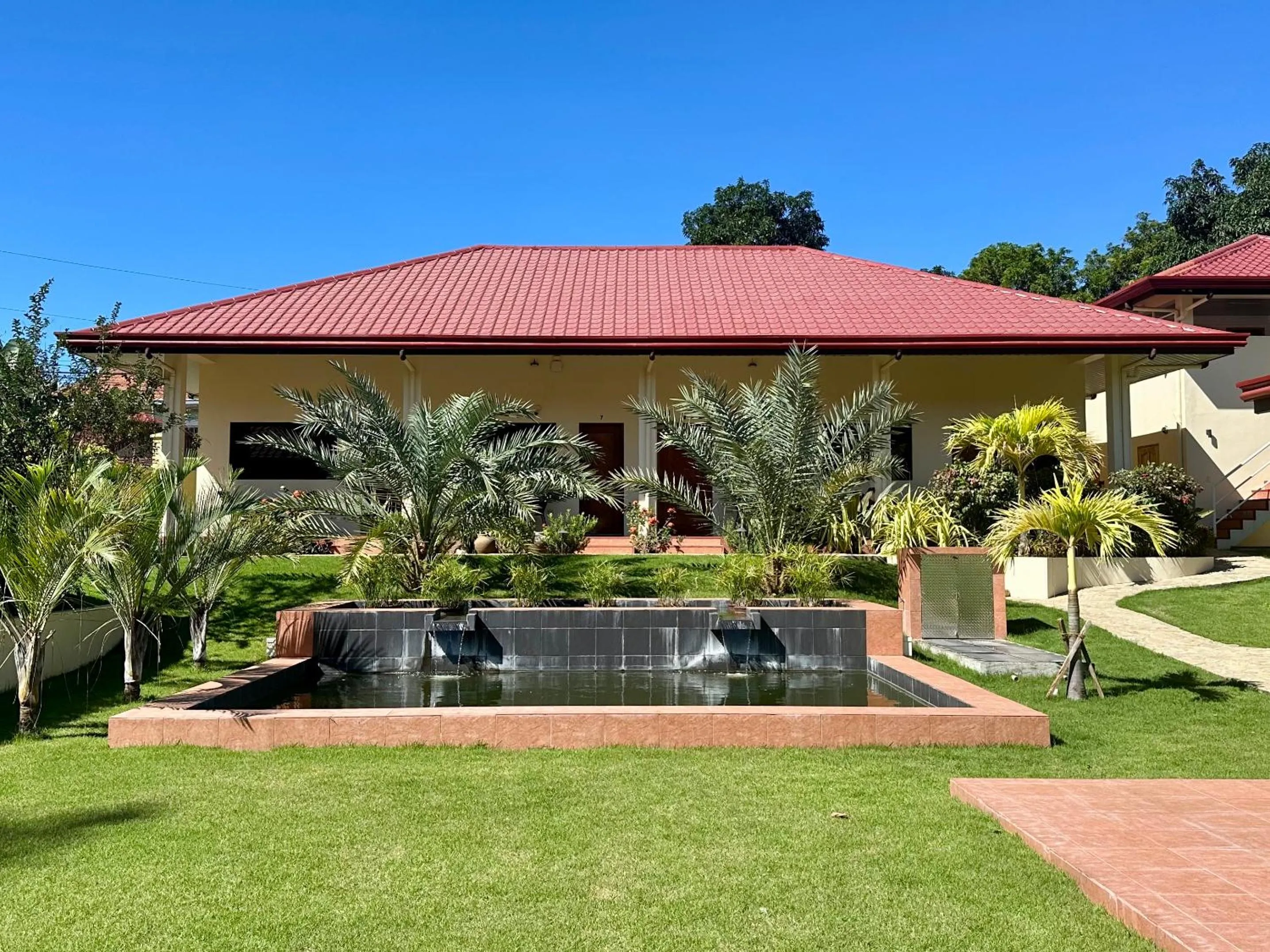 Property building in Strutz Art Garden Resort