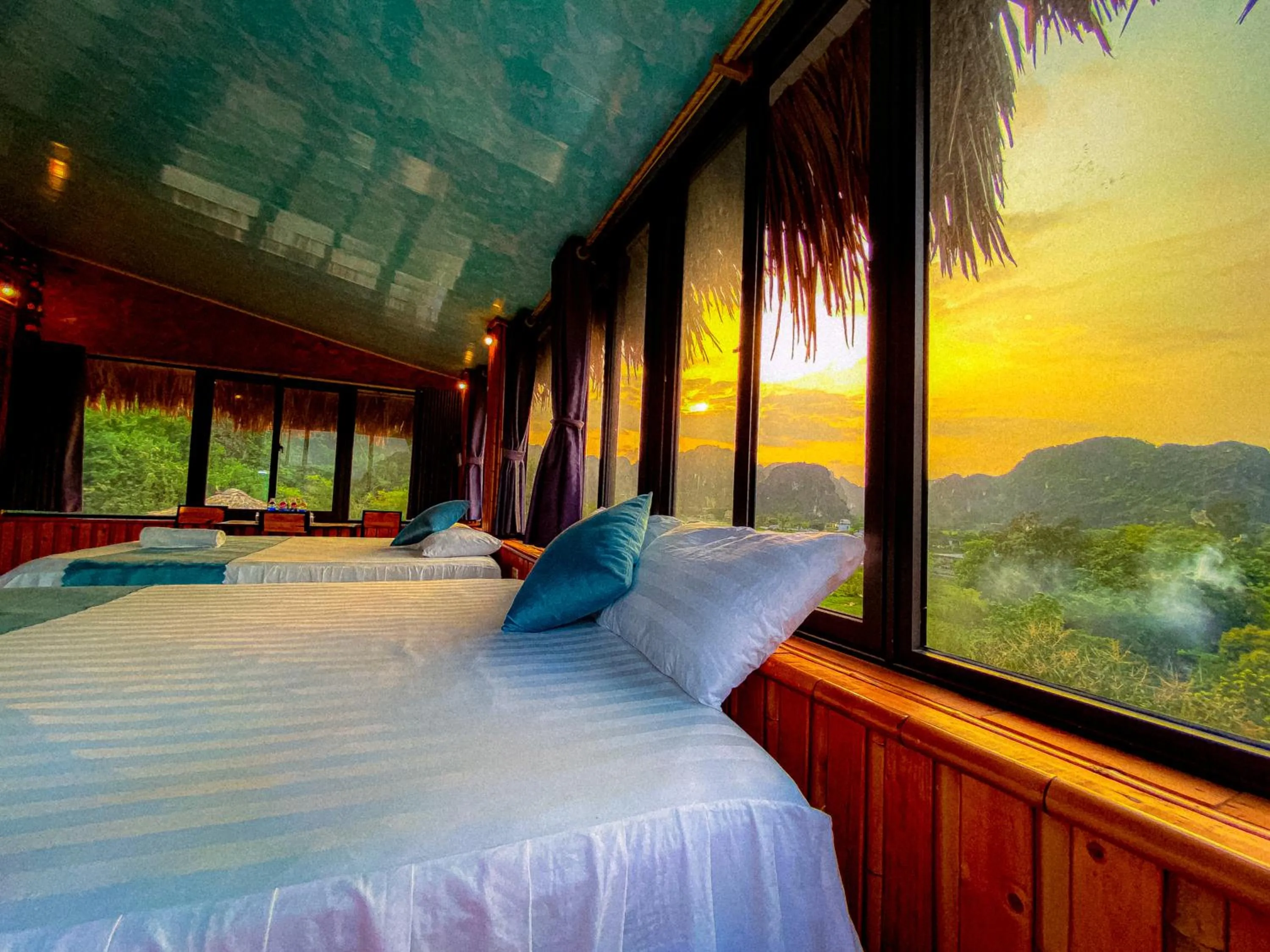 Mountain view, Bed in Hang Mua Bamboo Homestay Ninh Binh