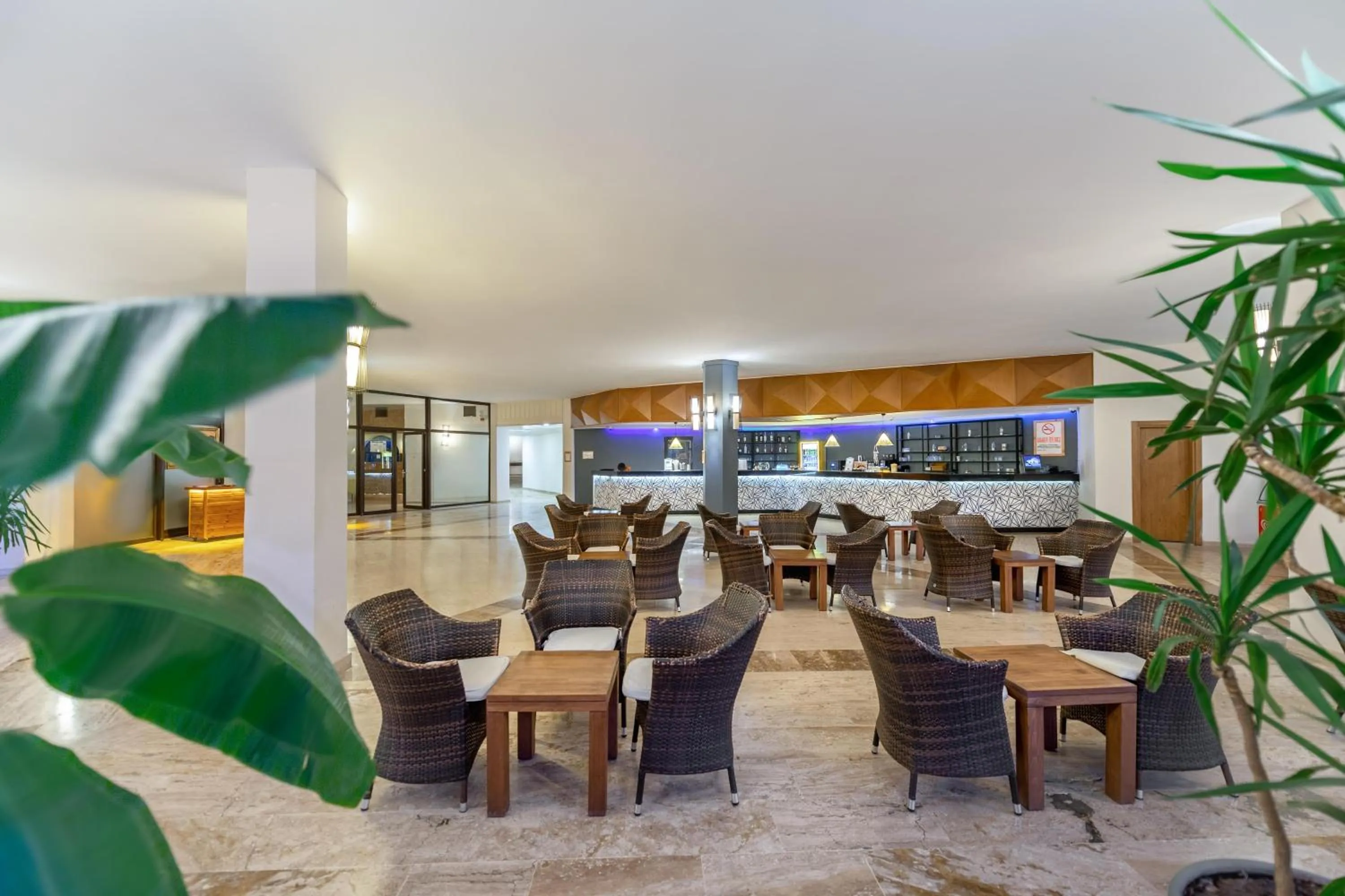 Lounge or bar in Marmaris Bay Resort - Adults Only