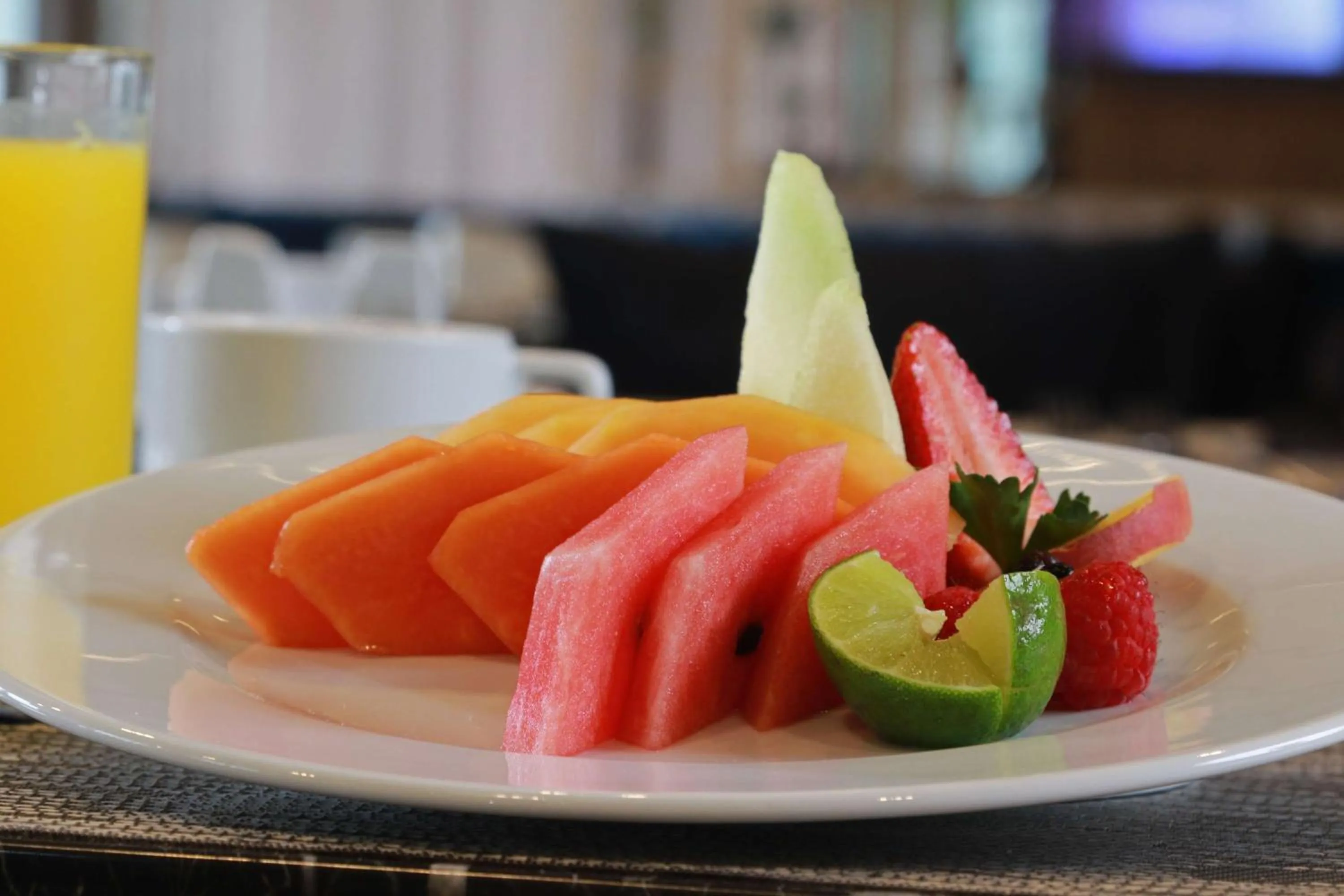 Restaurant/places to eat in Hilton Garden Inn Monterrey Obispado