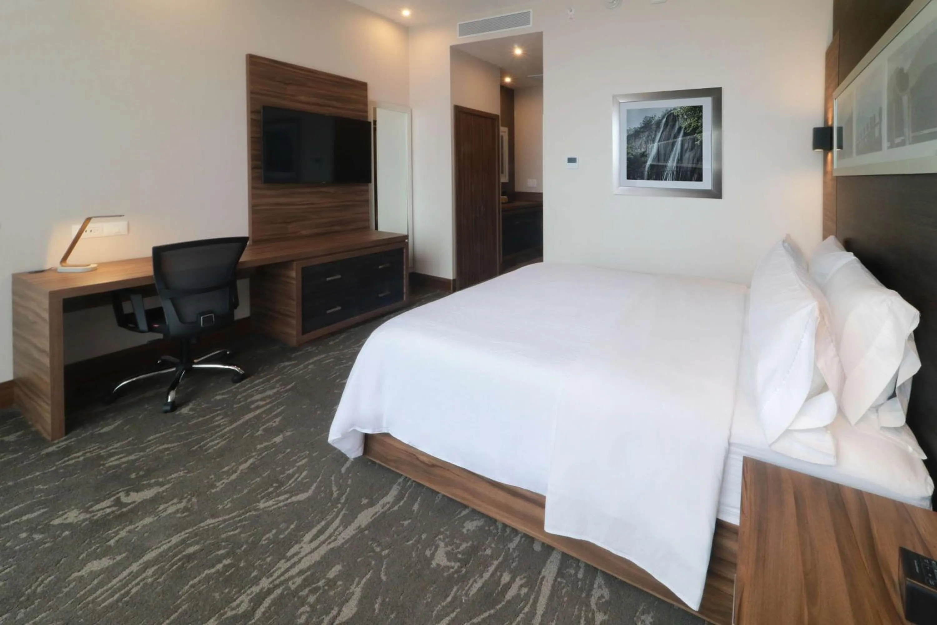 Bed in Hilton Garden Inn Monterrey Obispado