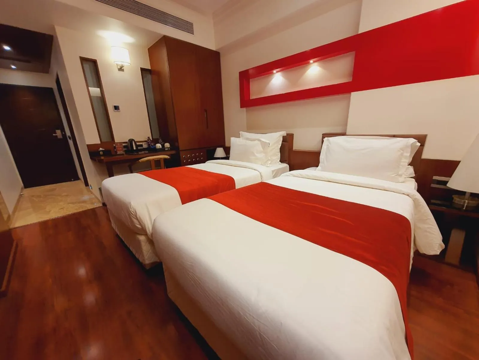 Bed in Hotel MBC Citadel Nashik