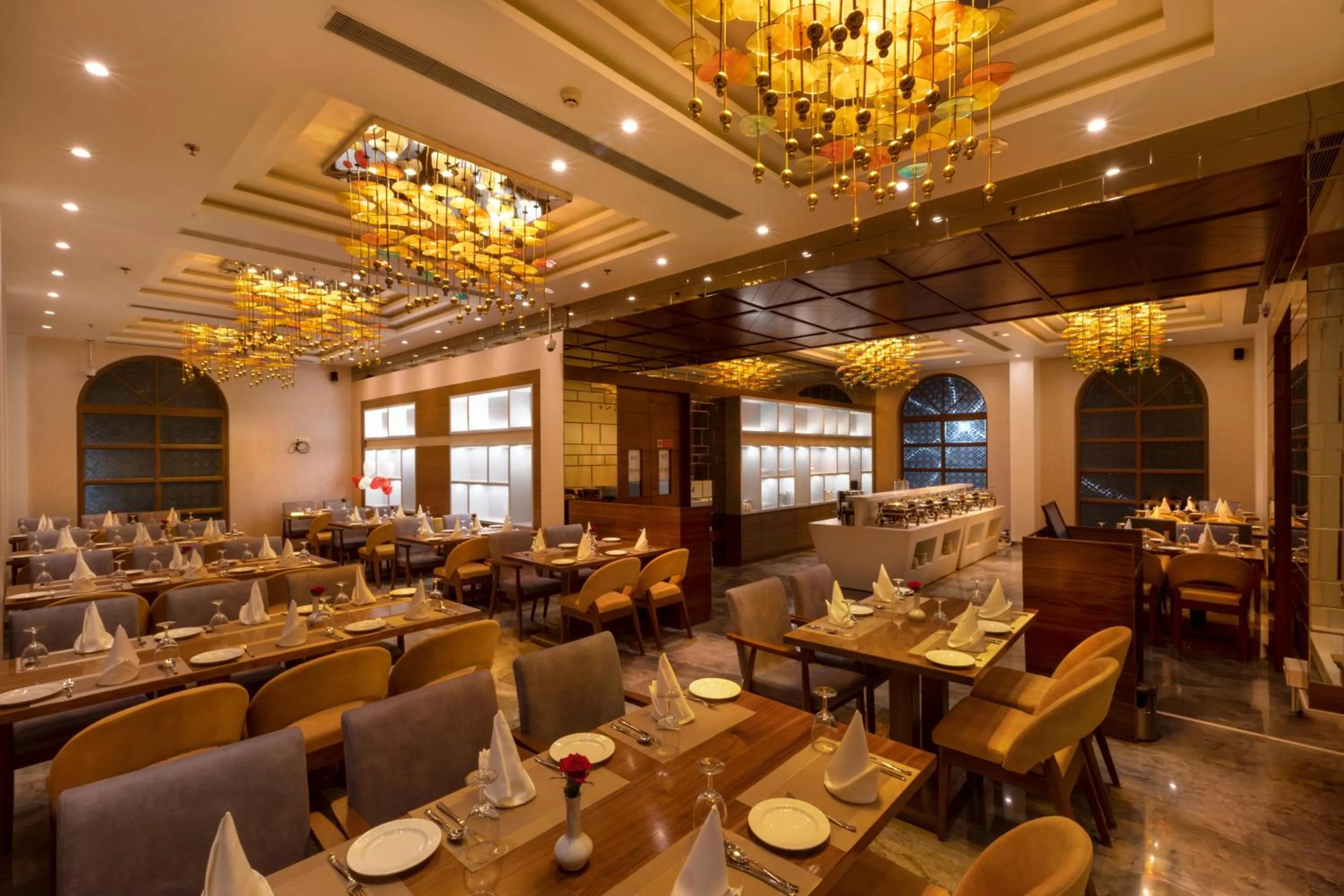 Restaurant/places to eat in Hotel MBC Citadel Nashik