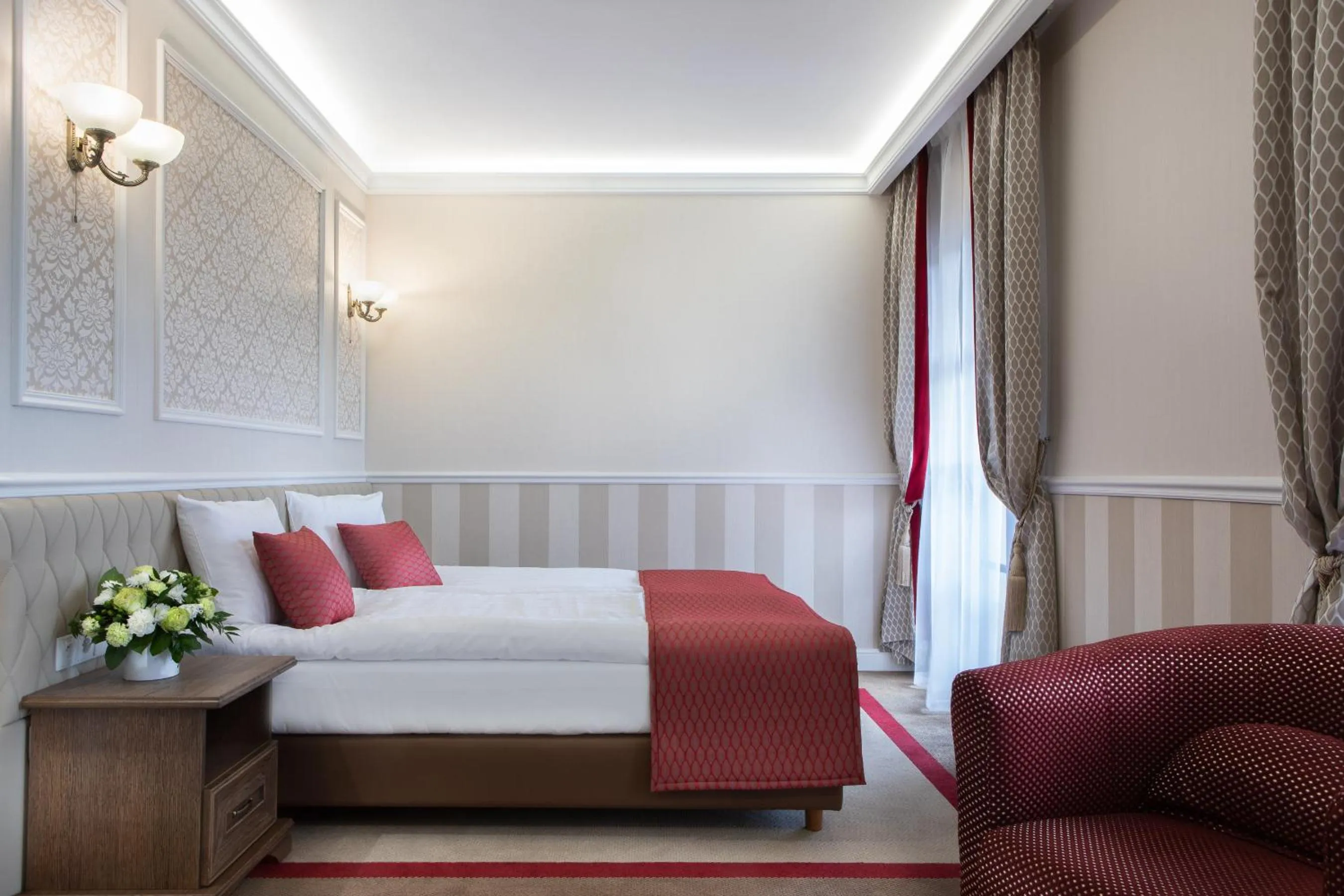 TV and multimedia, Bed in Boutique Odyseja & Spa