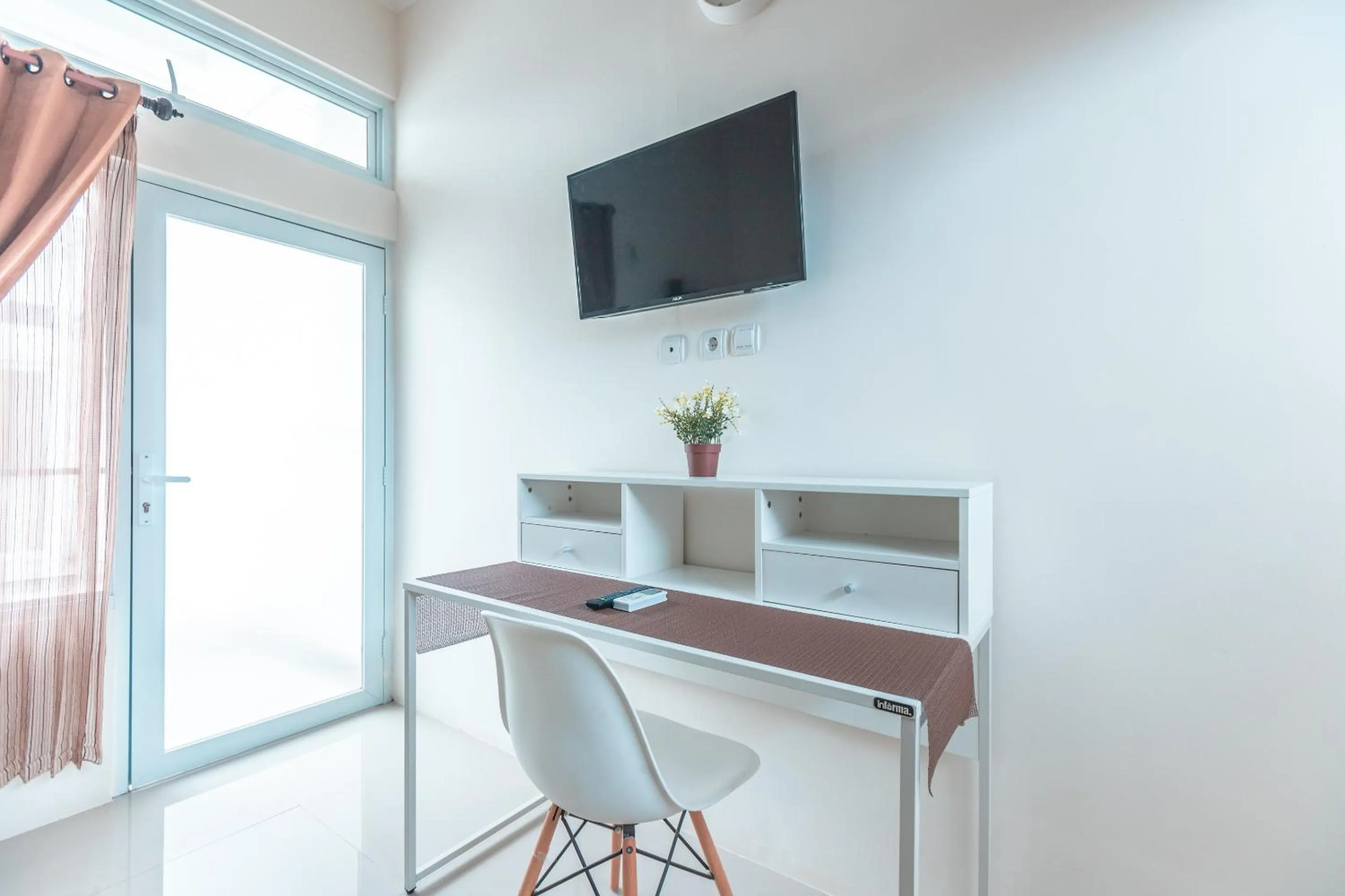 Bedroom in OYO Life 2658 Kost Rasyamada