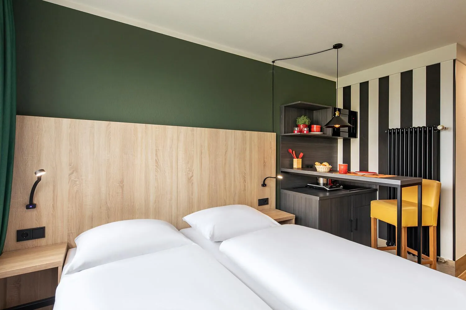 Bed in ACHAT Hotel Monheim am Rhein