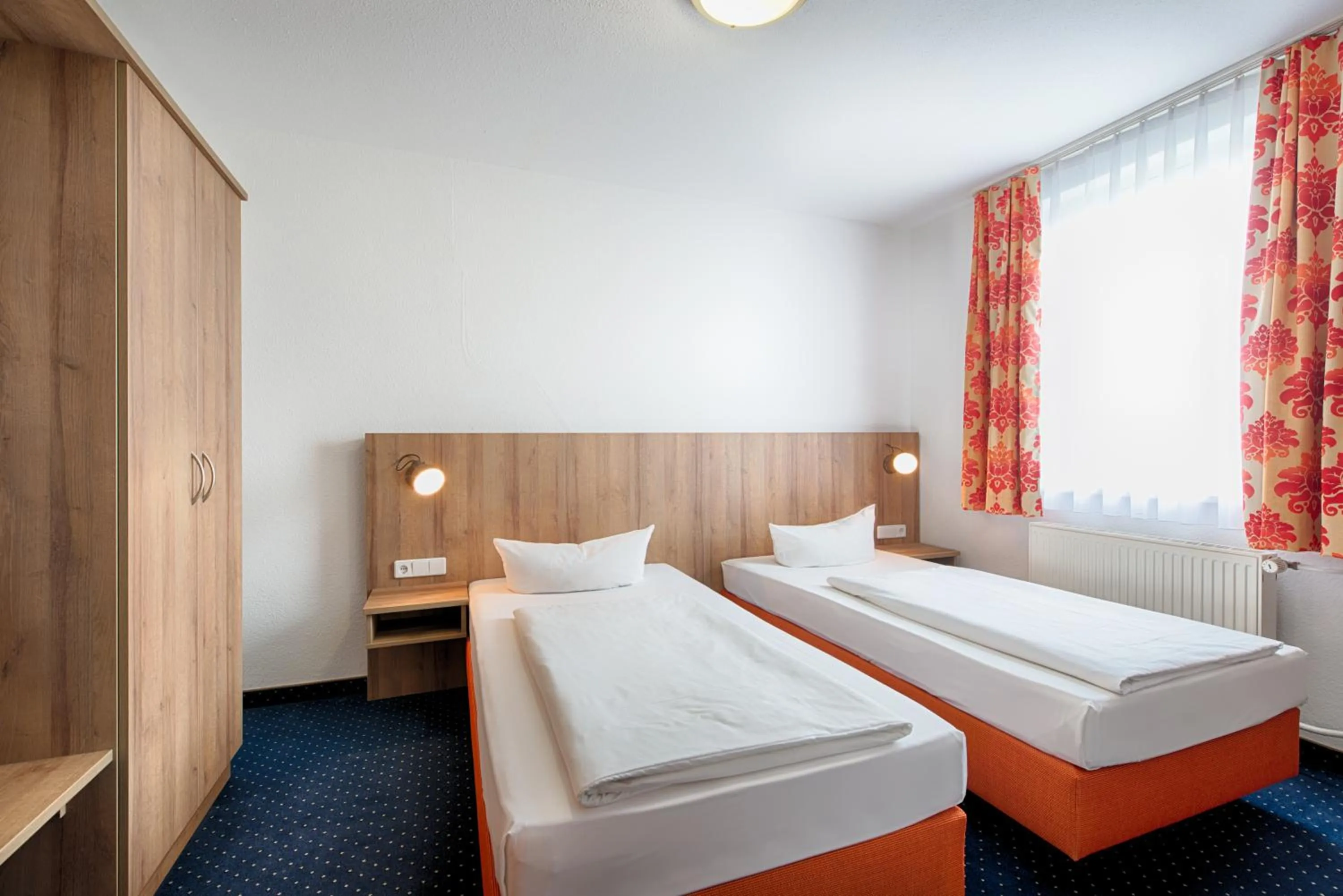 Photo of the whole room, Bed in ACHAT Hotel Dresden Altstadt