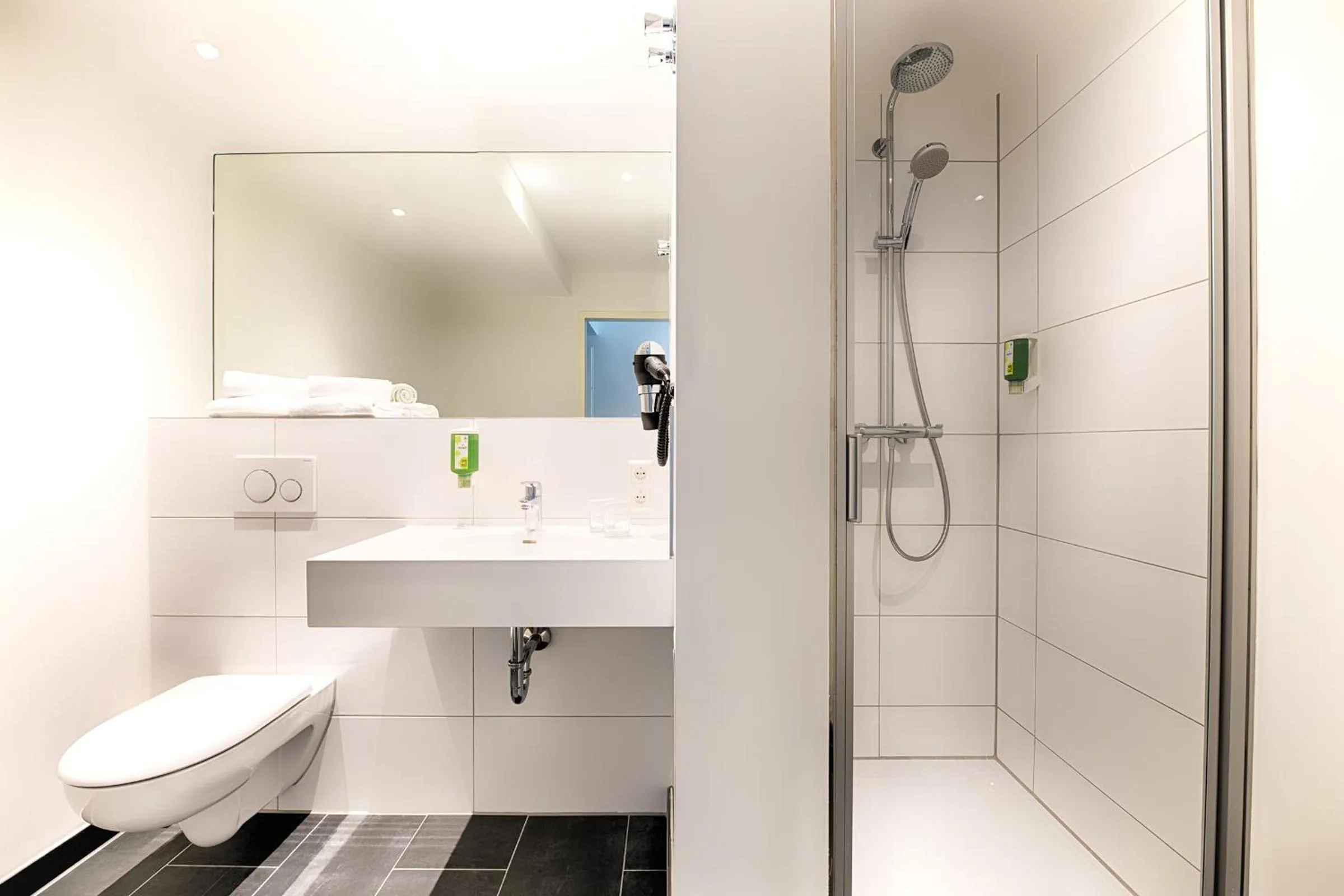 Bathroom in ACHAT Hotel Stuttgart Zuffenhausen