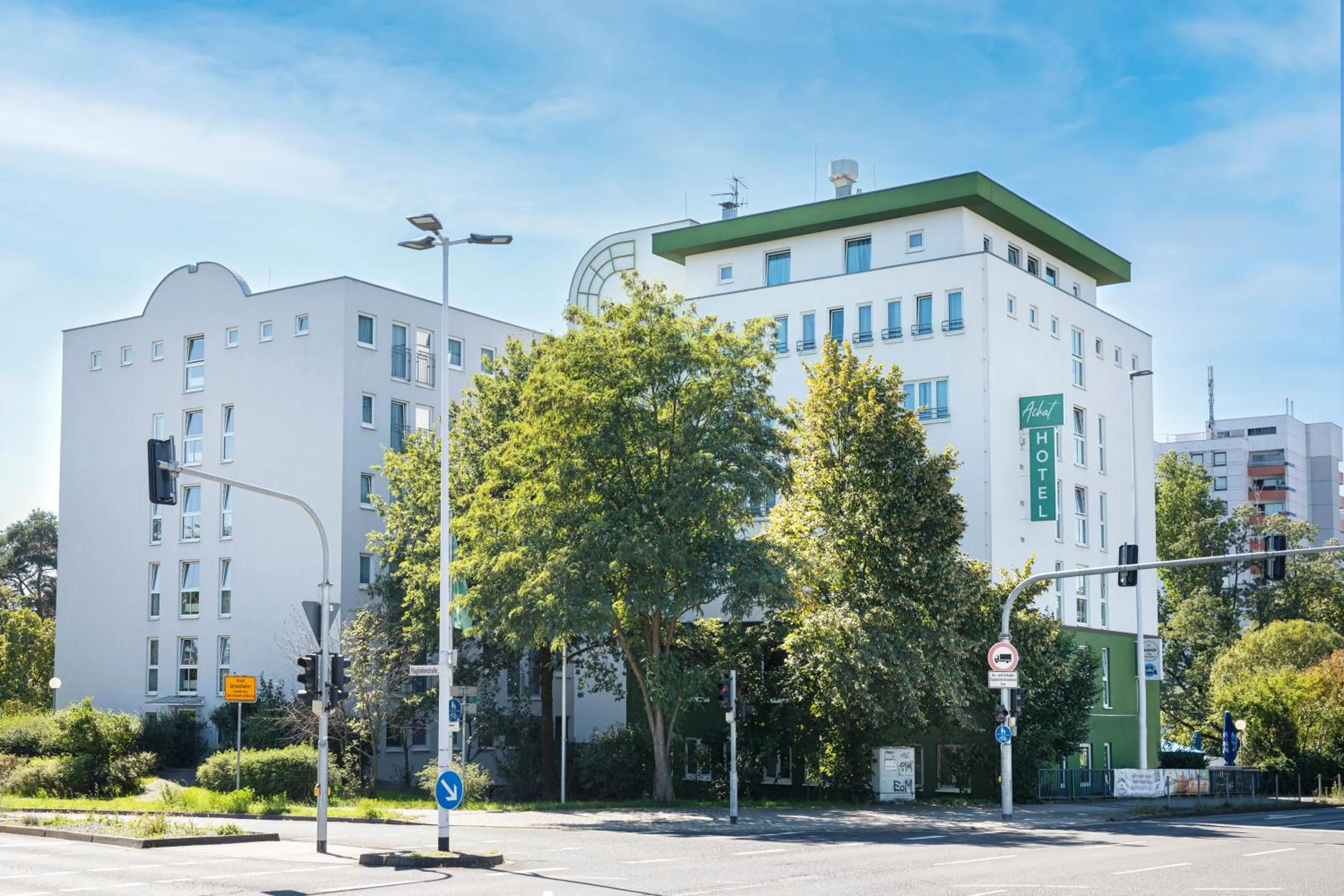 Property building in ACHAT Hotel Darmstadt Griesheim