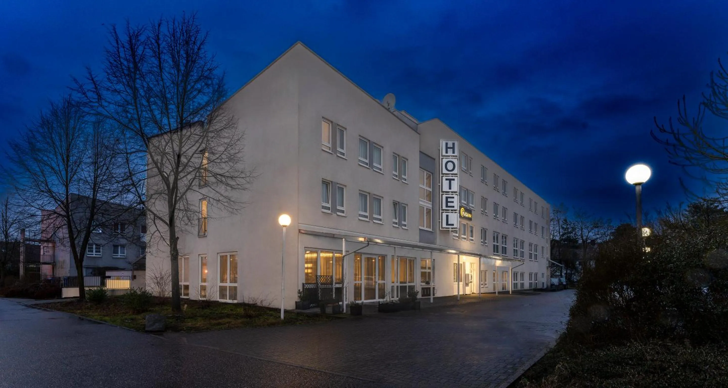 Property building in PLAZA INN Karlsruhe Nord