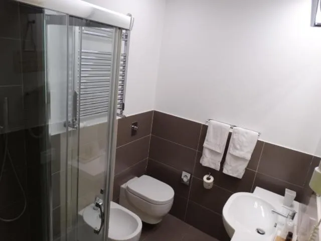 Bathroom in Hotel Il Cantico St. Peter