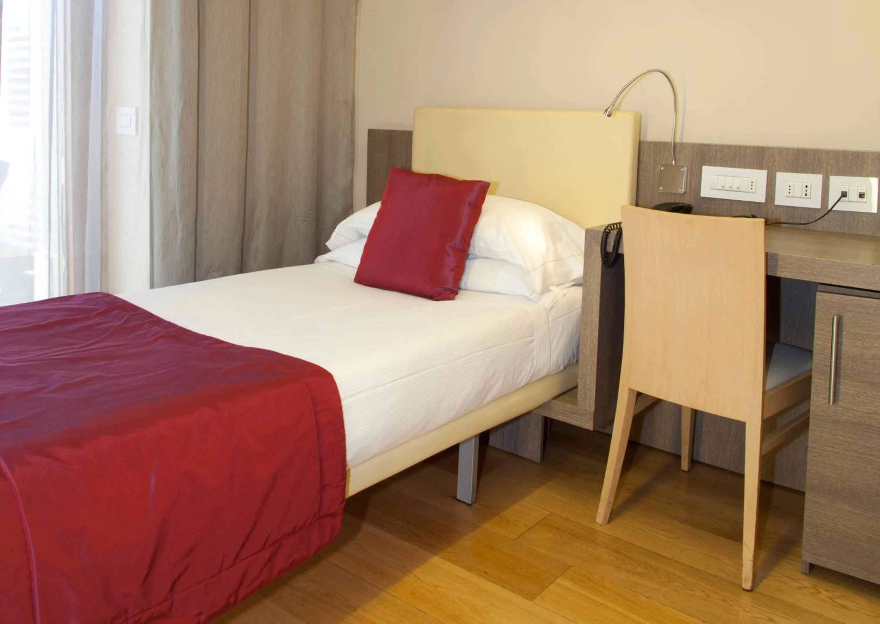 Bedroom, Bed in Hotel Il Cantico St. Peter