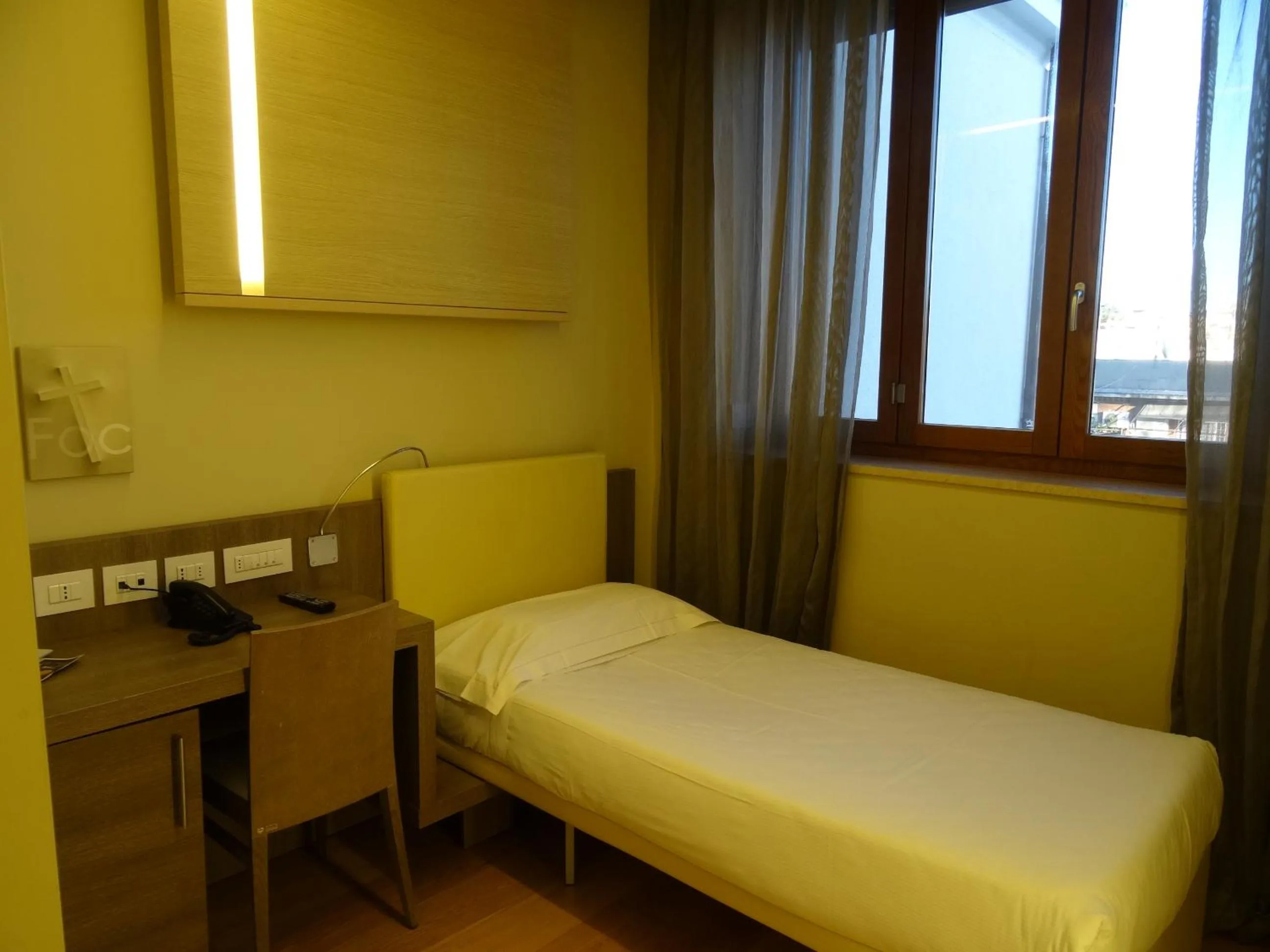 Bed in Hotel Il Cantico St. Peter