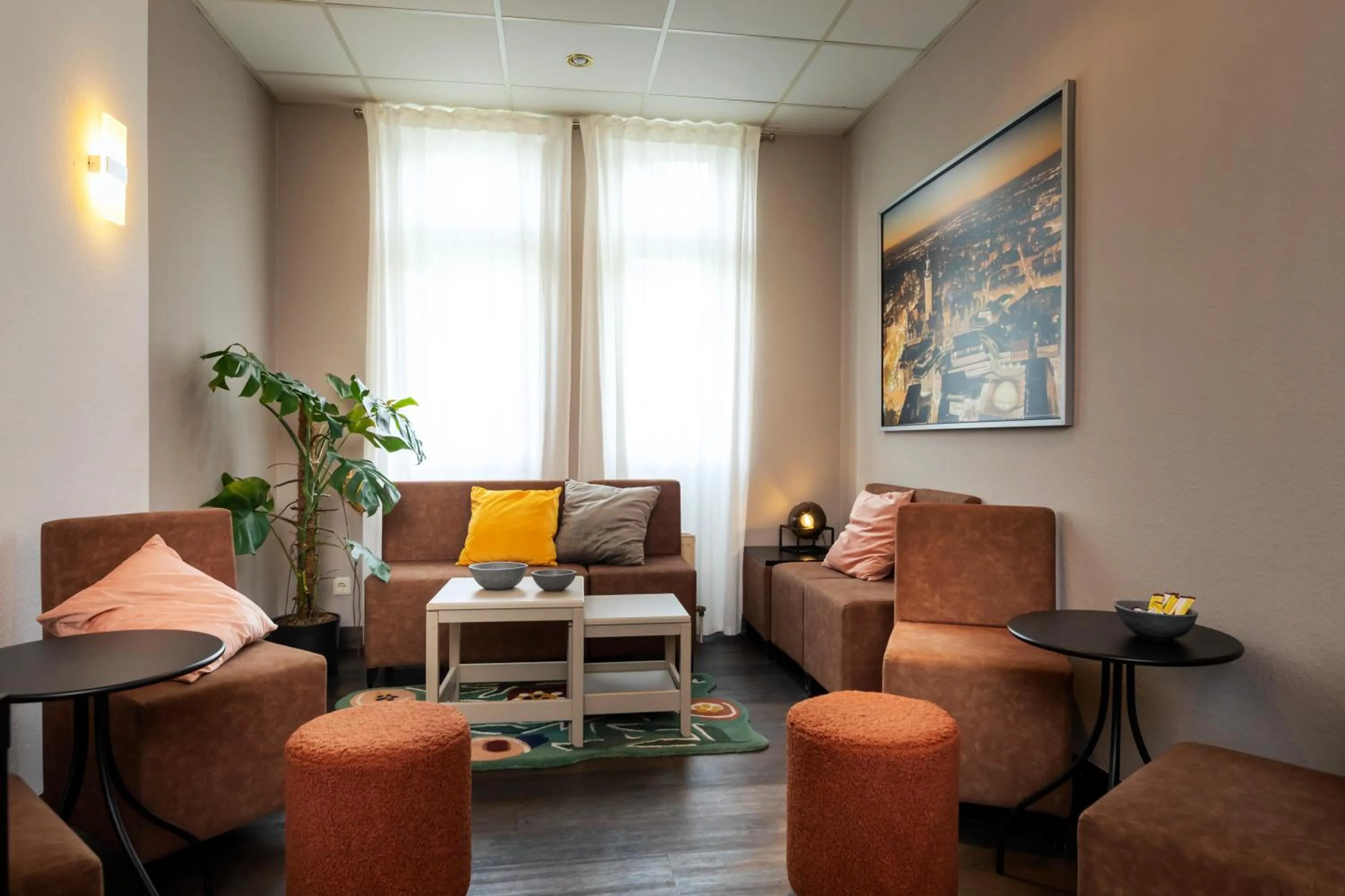 Lobby or reception in ACHAT Hotel Leipzig Messe