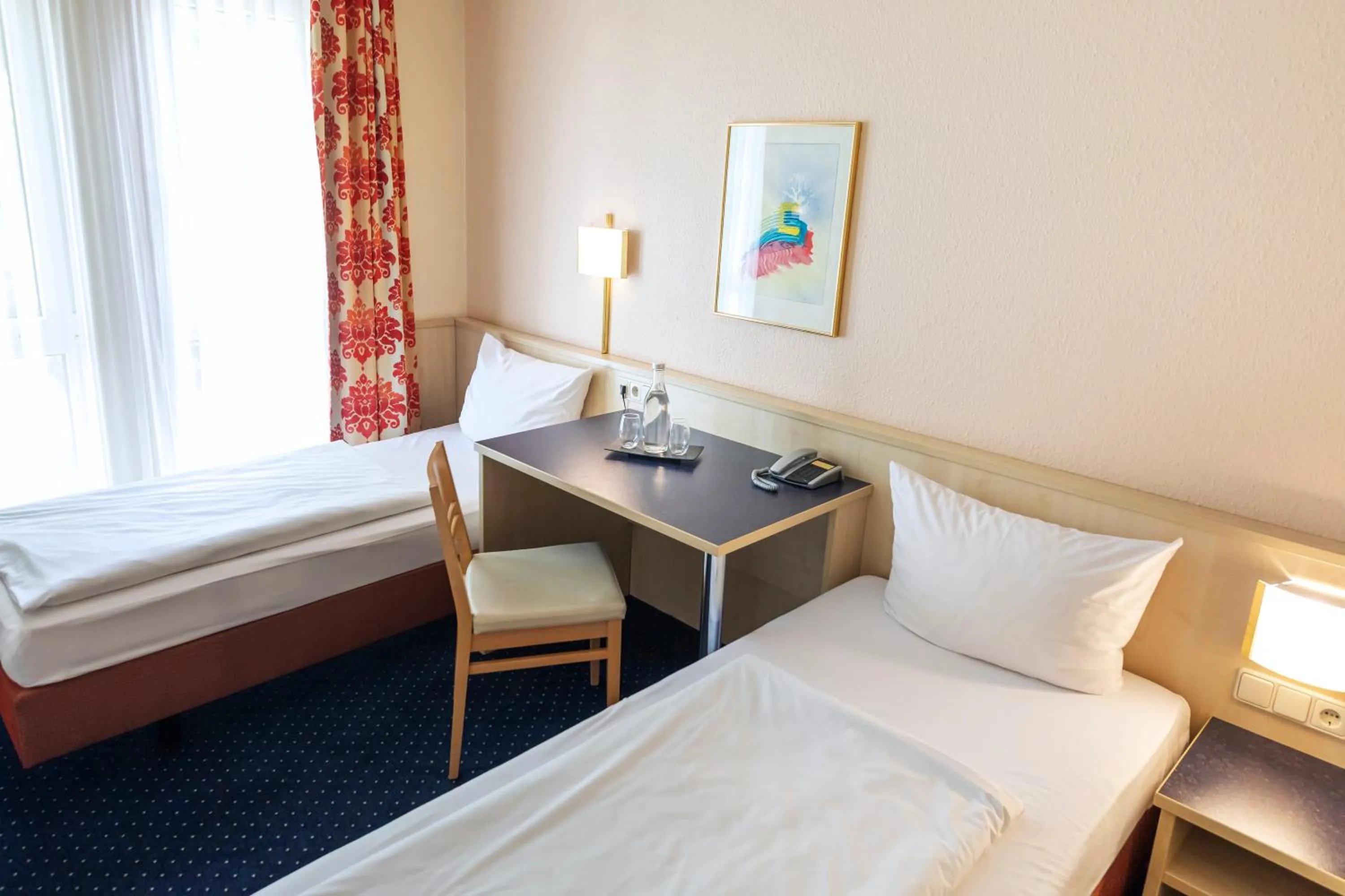 Bedroom, Bed in ACHAT Hotel Leipzig Messe