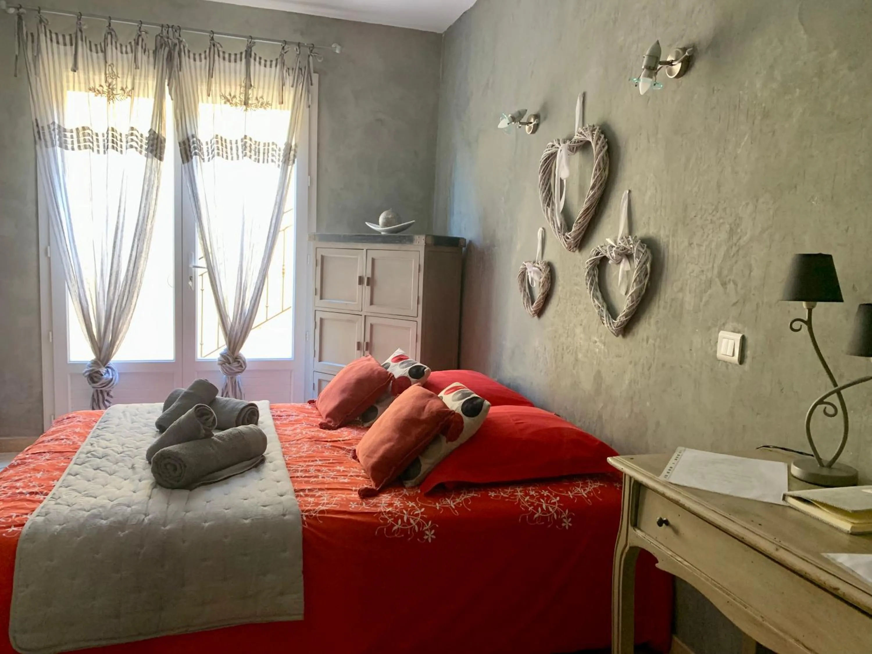 Bed in Villa fiora chambre