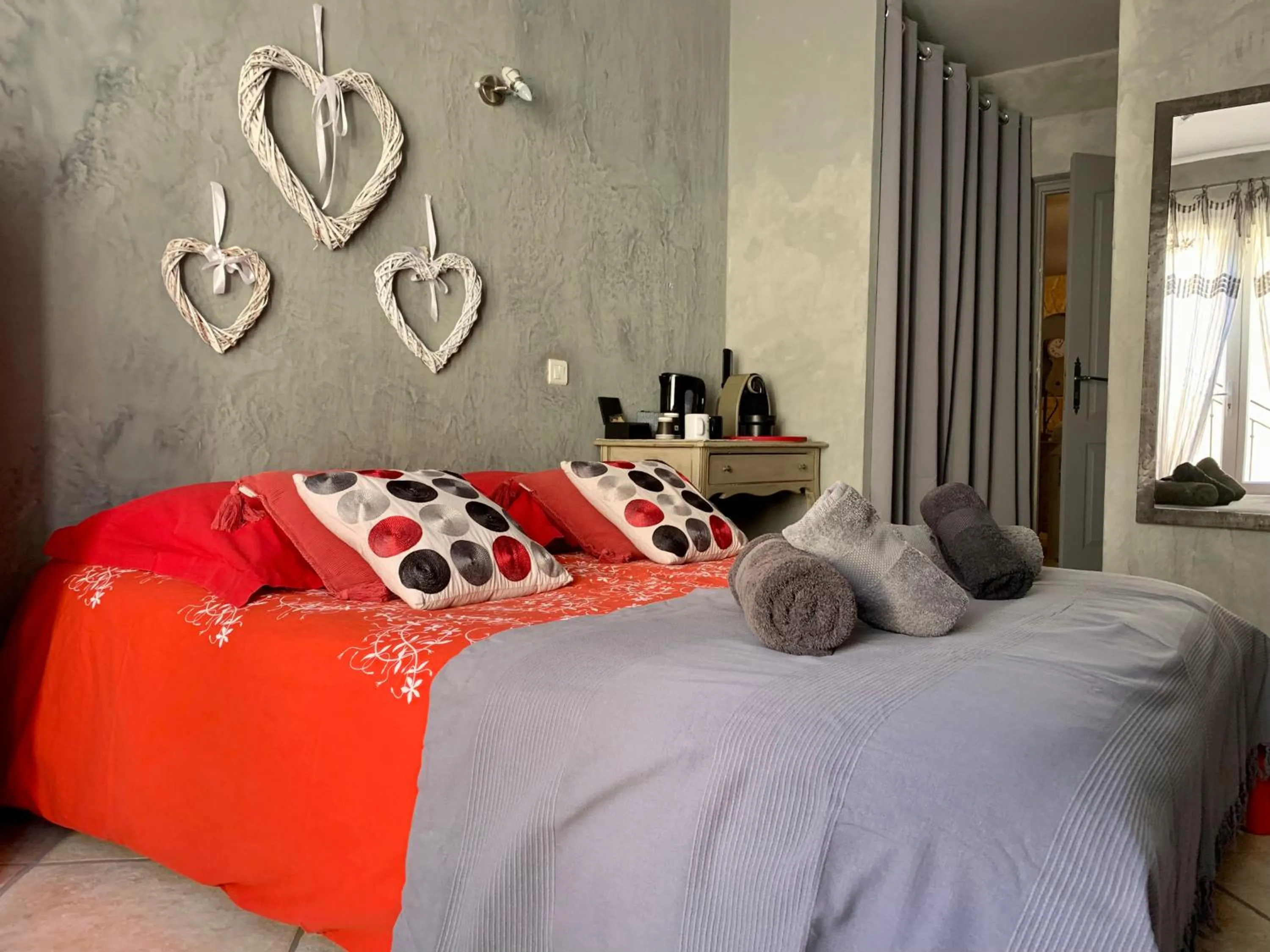 Bed in Villa fiora chambre