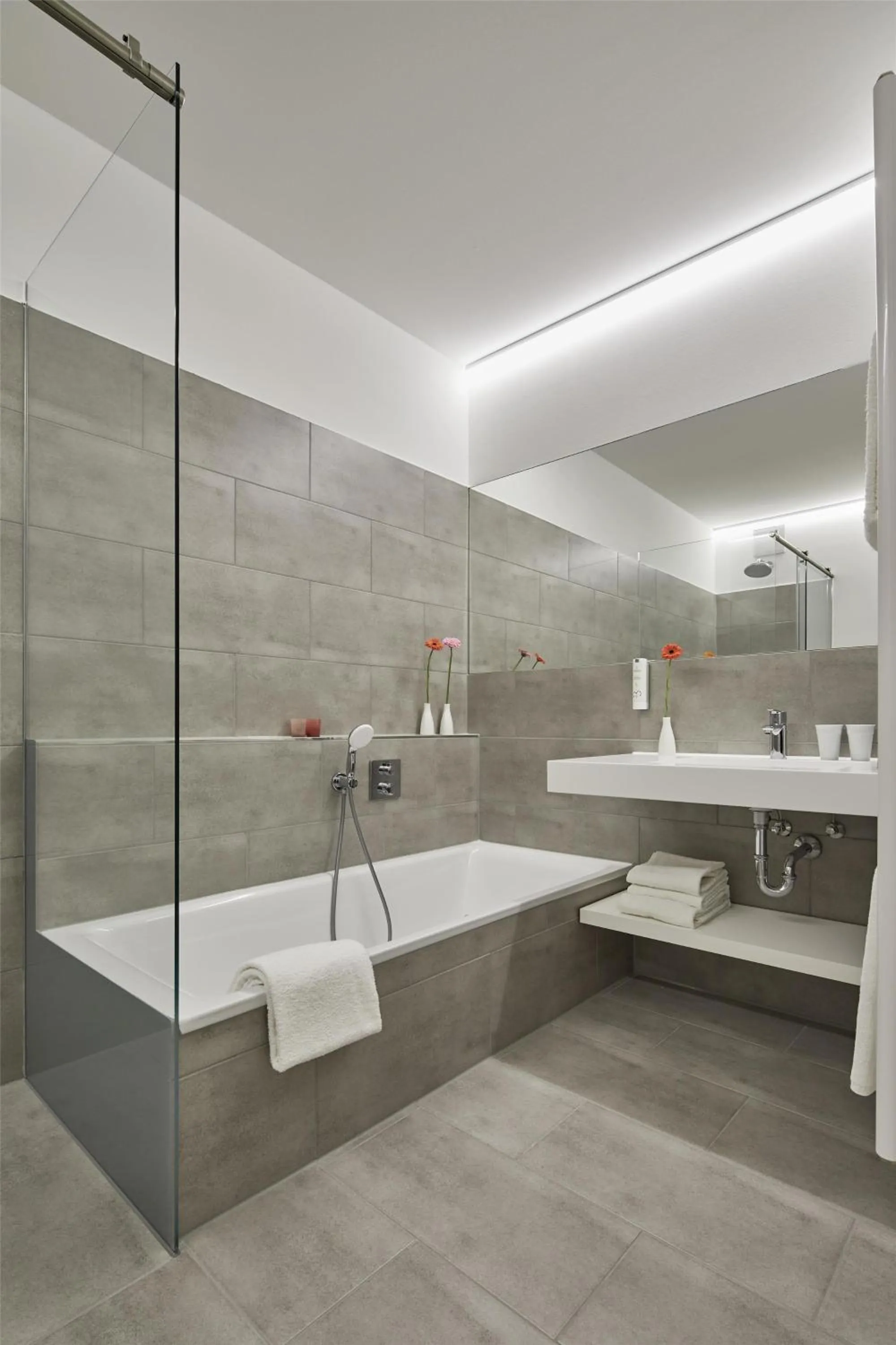 Bathroom in Flowers Hotel Essen