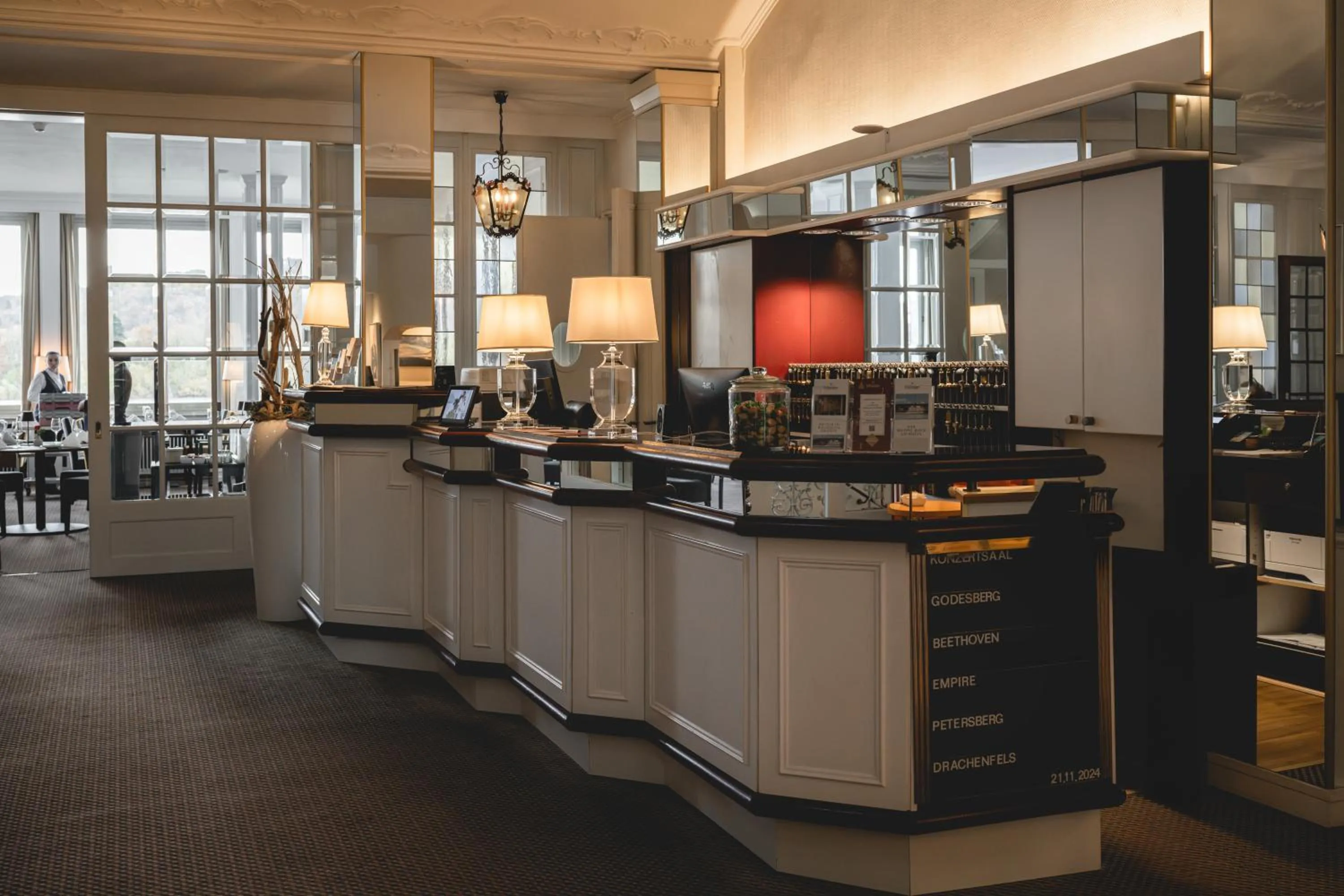 Lobby or reception in Rheinhotel Dreesen